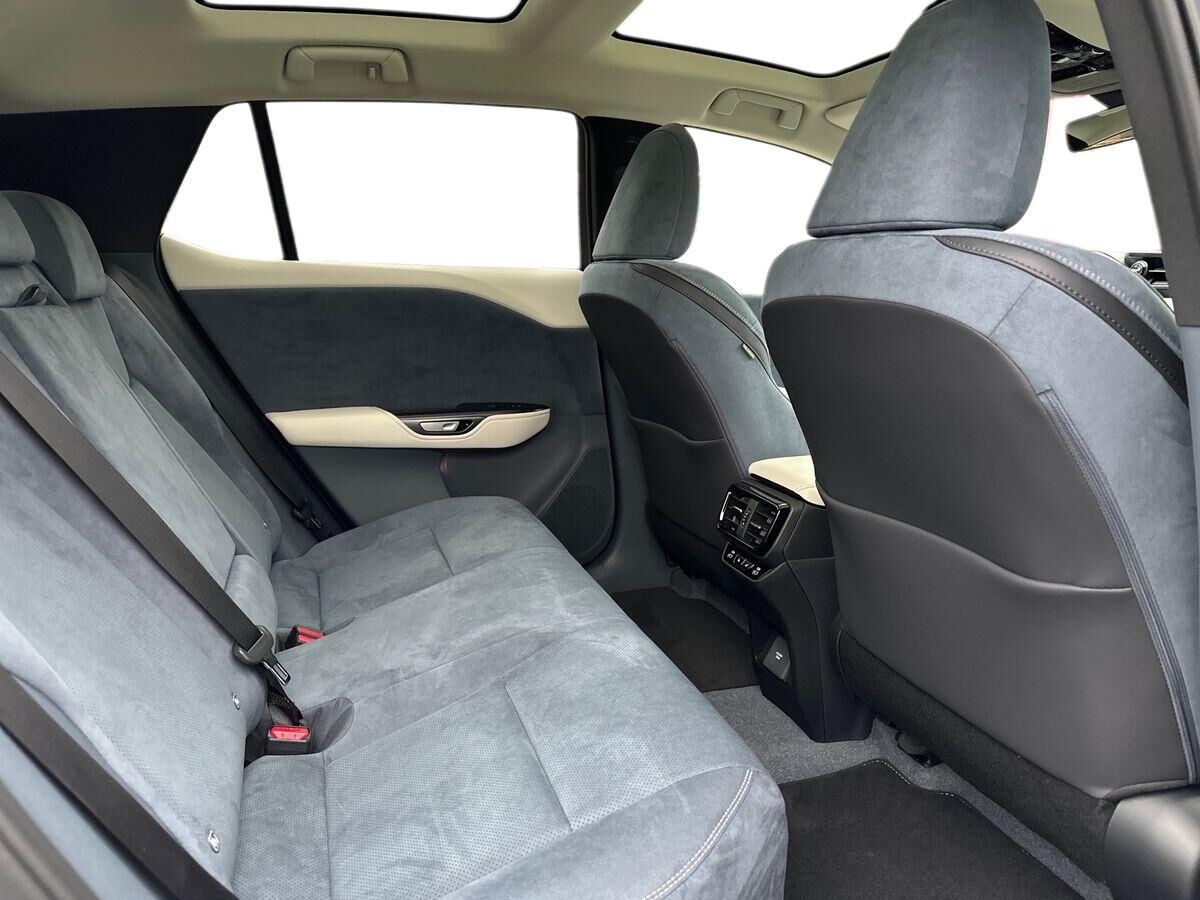 Billede af Lexus RZ 300e EL Luxury 204HK 4d Aut.