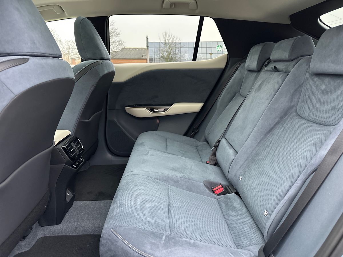 Billede af Lexus RZ 300e EL Luxury 204HK 4d Aut.