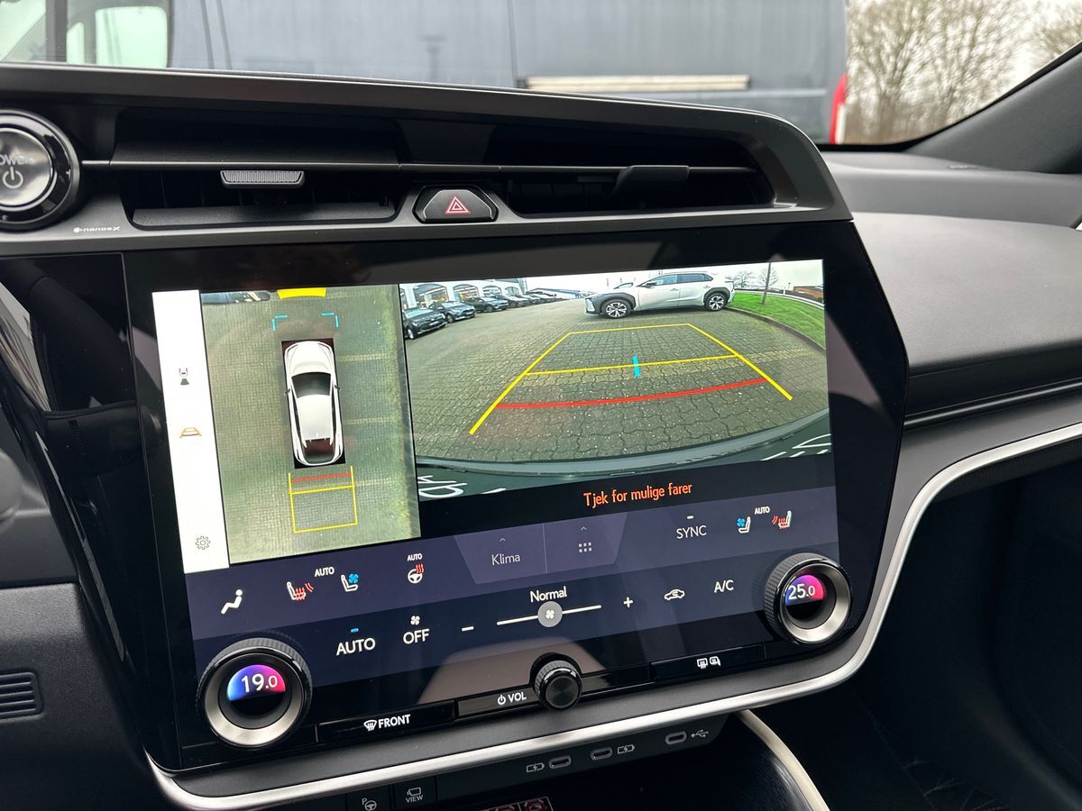 Billede af Lexus RZ 300e EL Luxury 204HK 4d Aut.