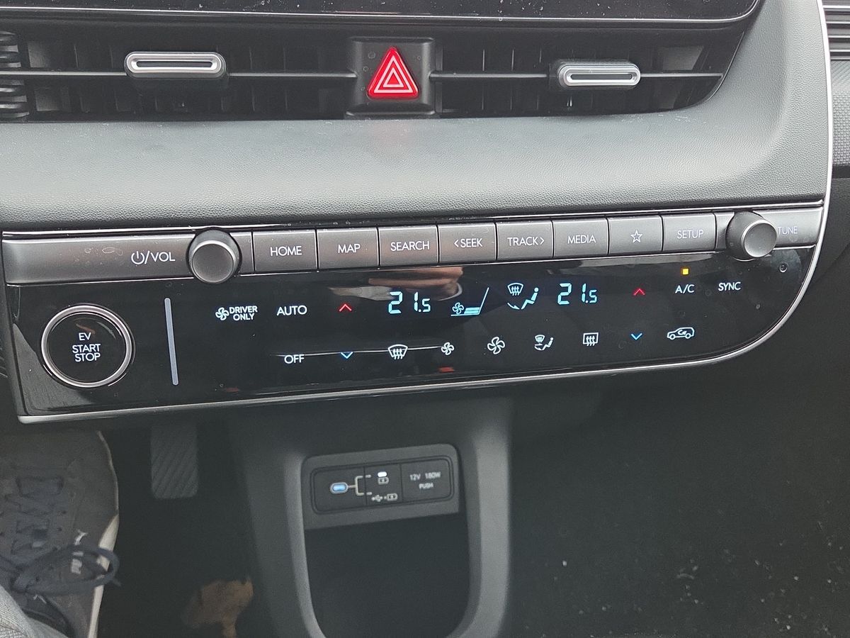 Billede af Hyundai Ioniq 5 Electric 84 kWh Essential 229HK 5d Aut.