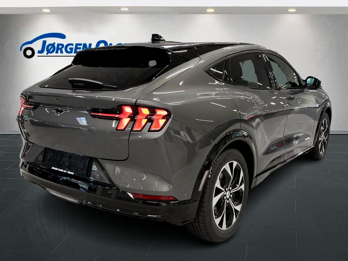 Billede af Ford Mustang Mach-E EL SR Premium AWD 269HK 5d Trinl. Gear
