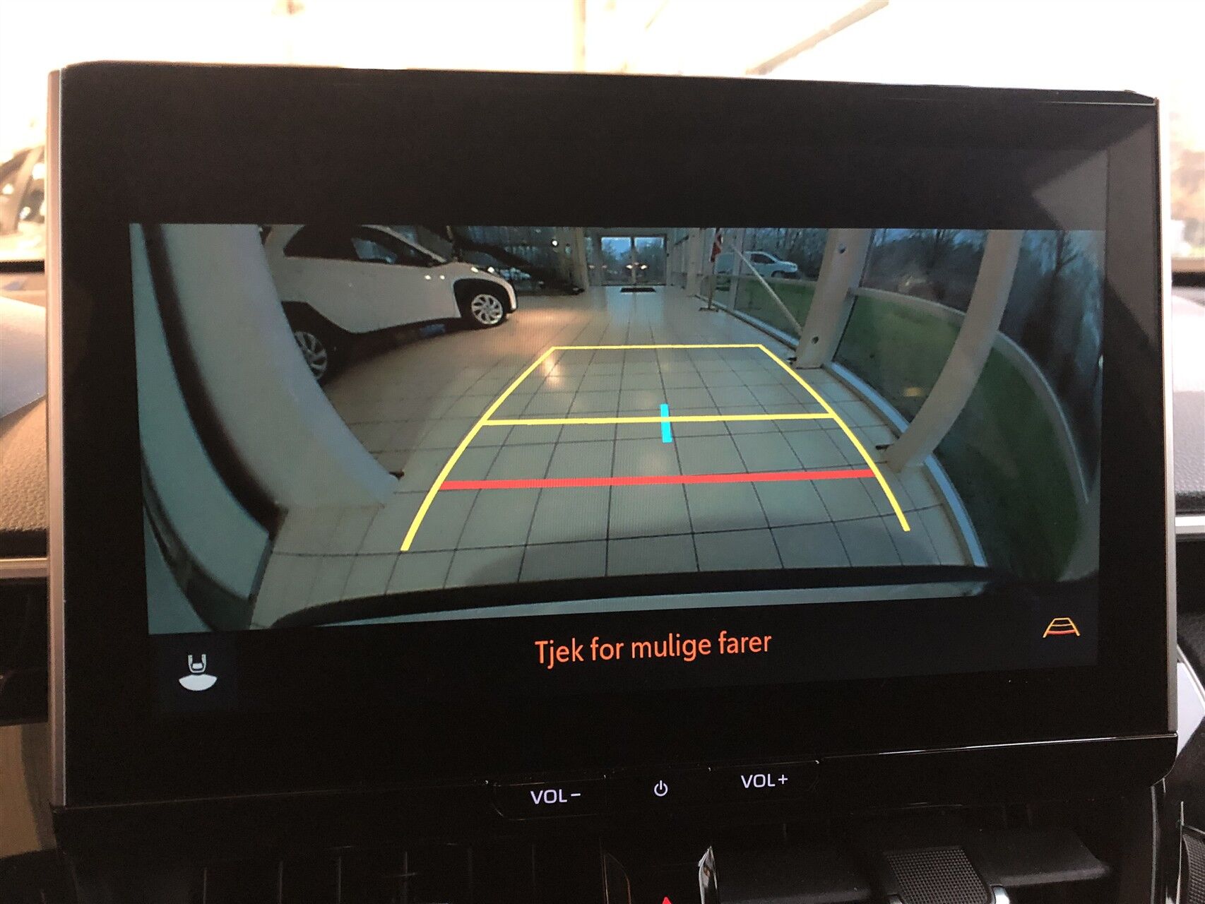 Billede af Toyota Corolla Cross 2,0 Hybrid Active E-CVT 197HK 5d Aut.