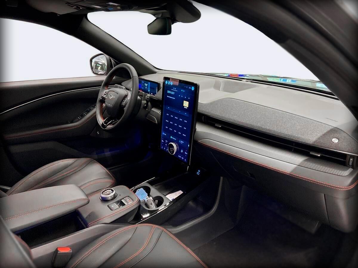 Billede af Ford Mustang Mach-E EL SR Premium AWD 269HK 5d Trinl. Gear