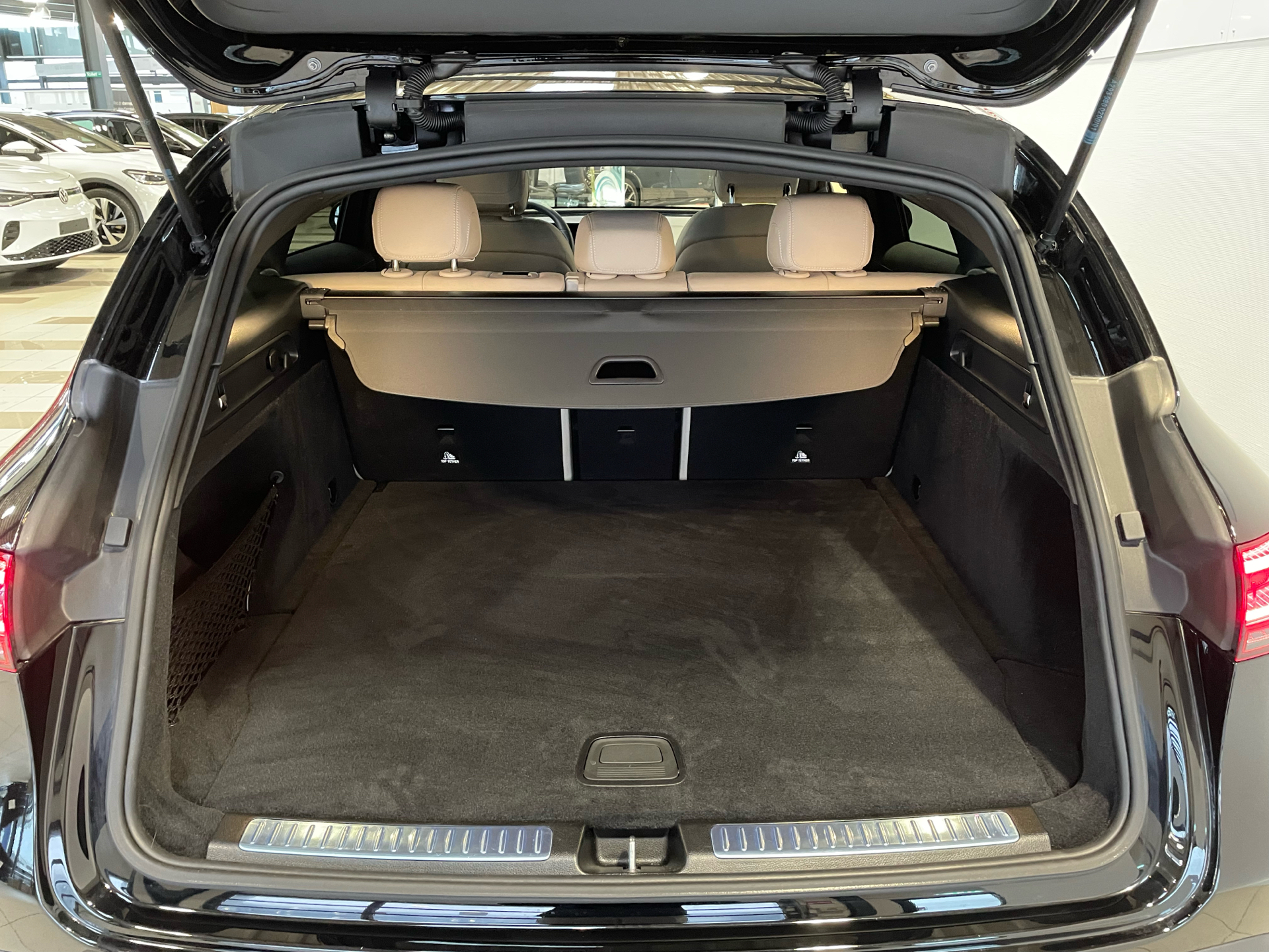 Billede af Mercedes-Benz EQC 400 EL 4Matic 408HK 5d Aut.