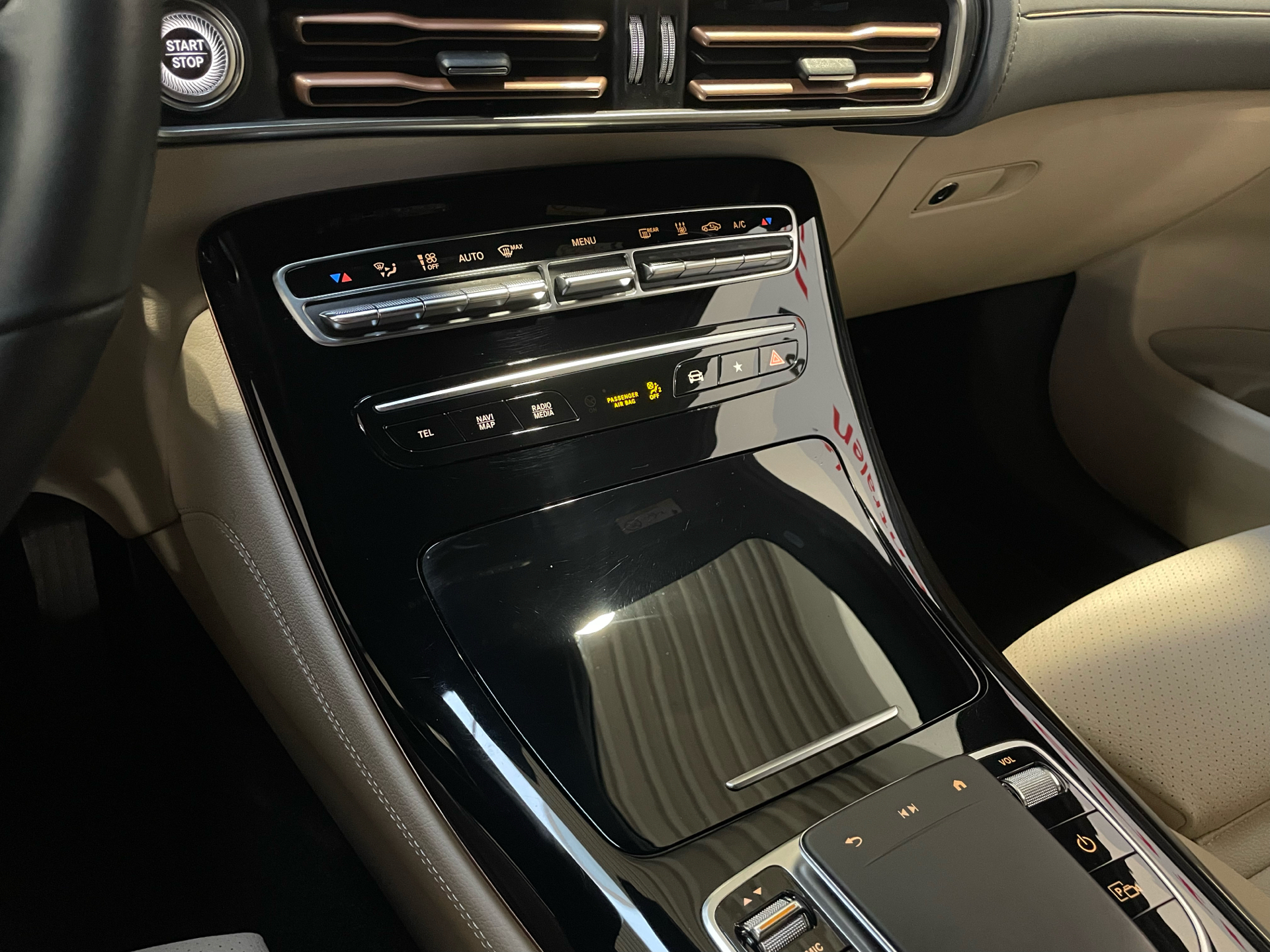 Billede af Mercedes-Benz EQC 400 EL 4Matic 408HK 5d Aut.