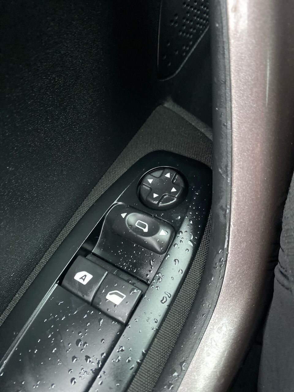 Billede af Peugeot 2008 1,2 VTi Motion+ 82HK