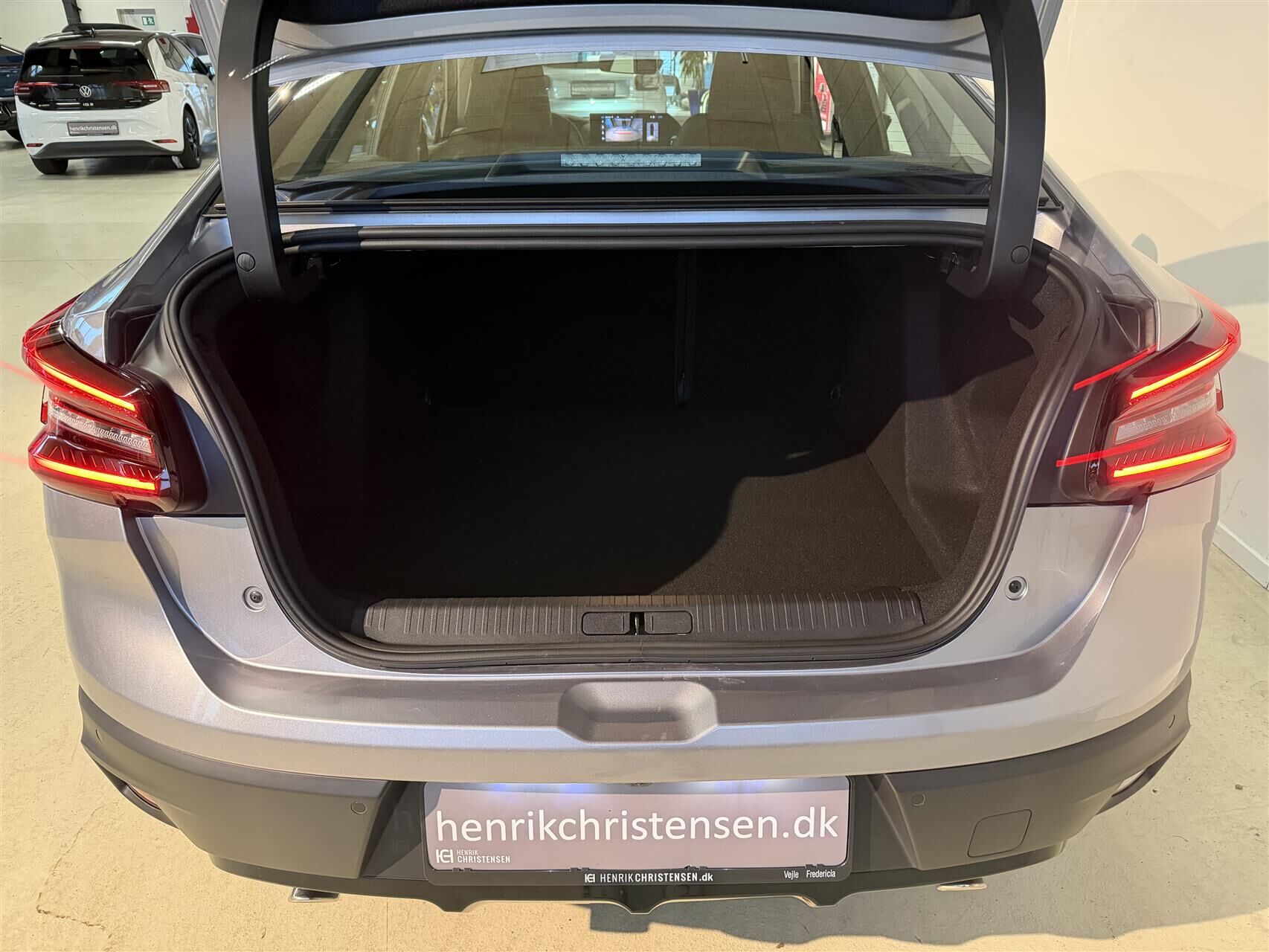 Billede af Citroën C4 X 1,2 PureTech Chevron Sport EAT8 130HK 5d 8g Aut.