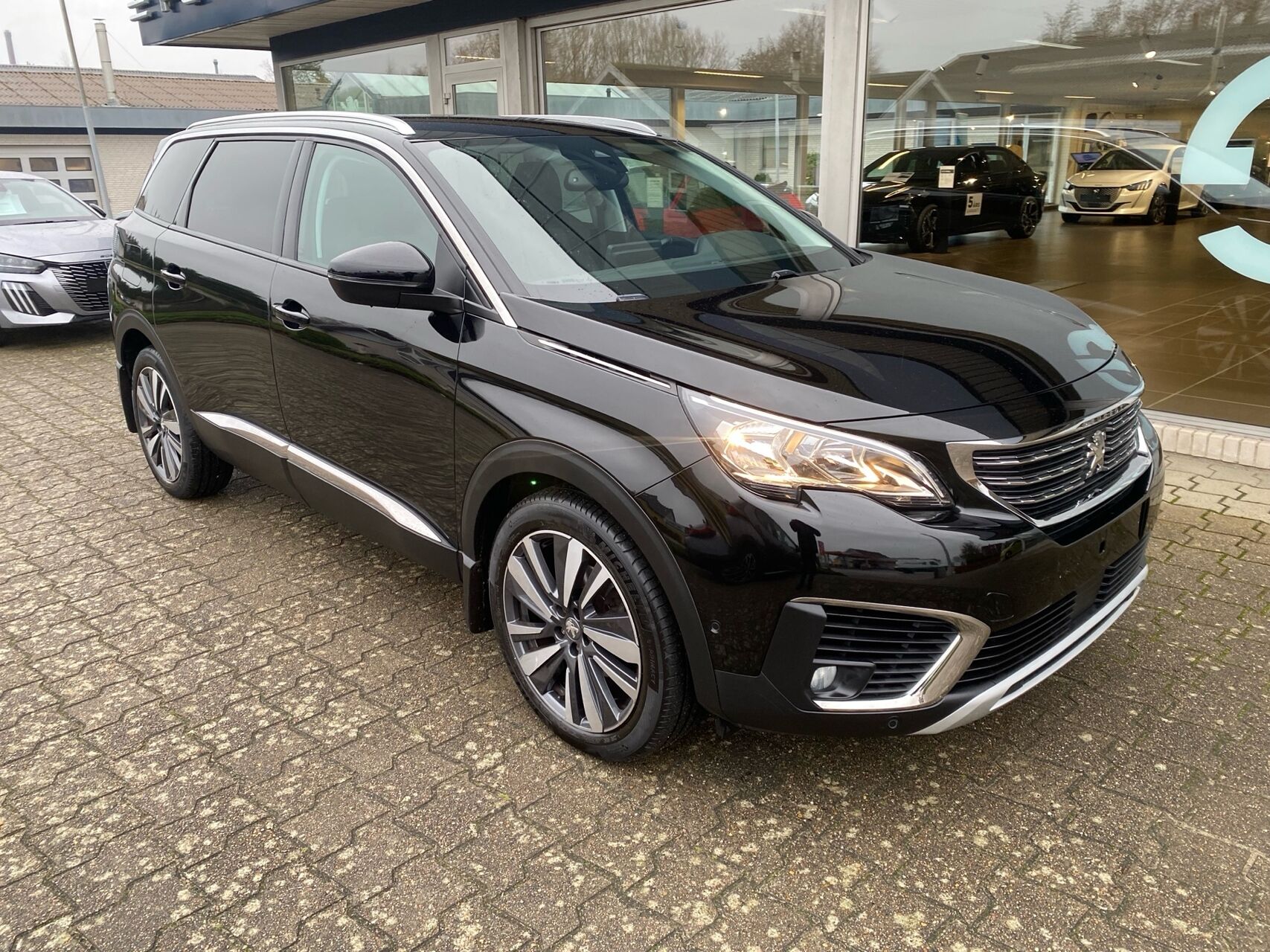 Billede af Peugeot 5008 1,5 BlueHDi Allure 130HK 5d 6g