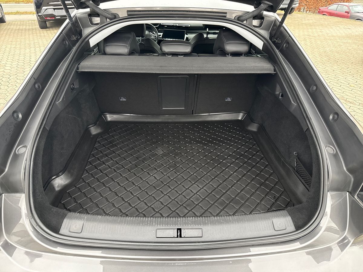 Billede af Peugeot 508 SW 1,6 PureTech Allure EAT8 start/stop 180HK Stc 8g Aut.