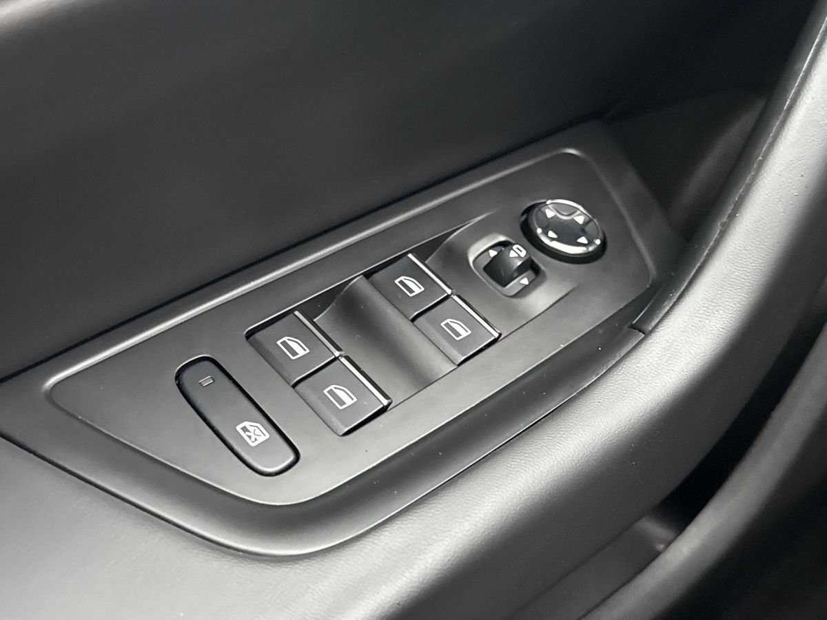 Billede af Peugeot 508 SW 1,6 PureTech Allure EAT8 start/stop 180HK Stc 8g Aut.