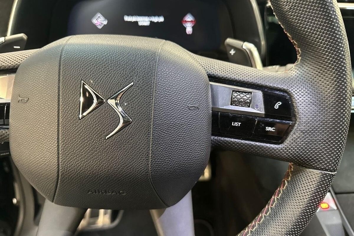 Billede af DS DS7 Crossback 1,6 PureTech Prestige EAT8 180HK 5d 8g Aut.