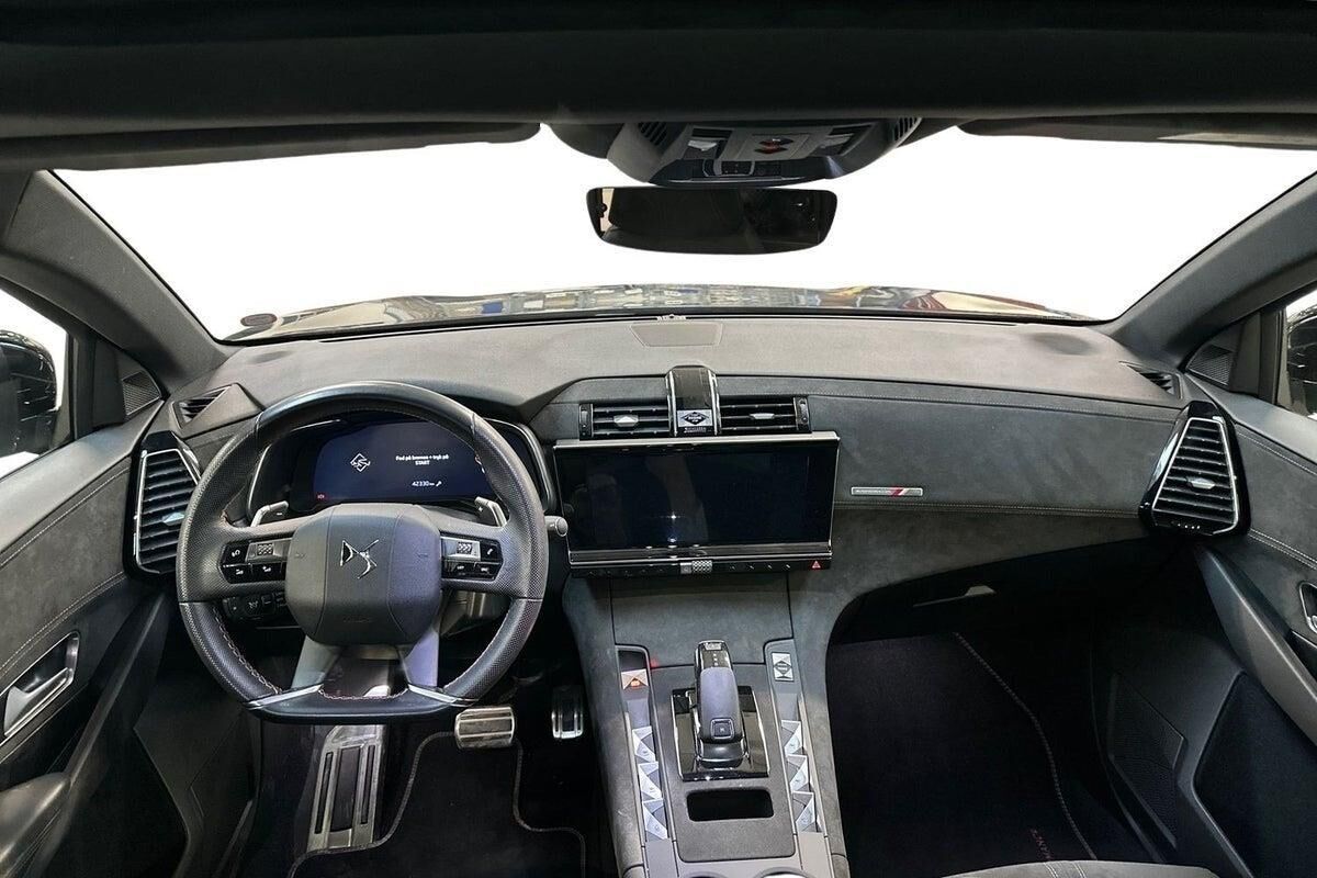 Billede af DS DS7 Crossback 1,6 PureTech Prestige EAT8 180HK 5d 8g Aut.