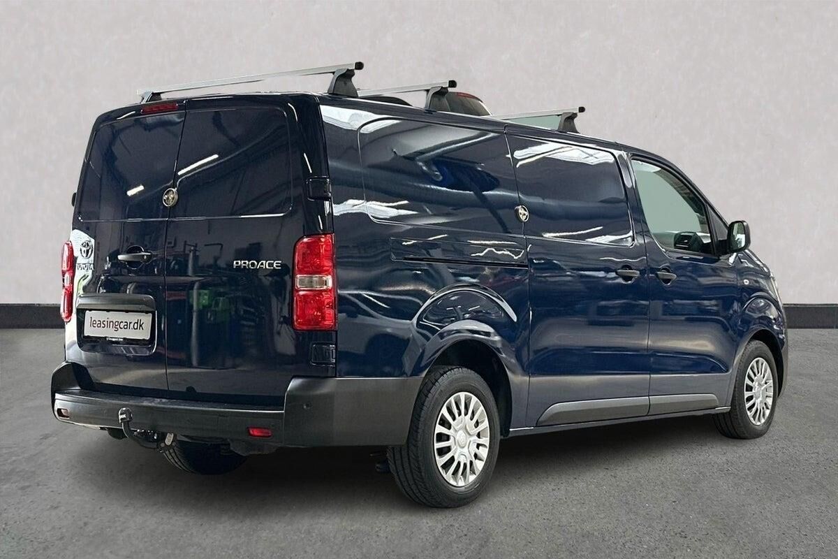 Billede af Toyota Proace Long 2,0 D Comfort Master 144HK Van 6g