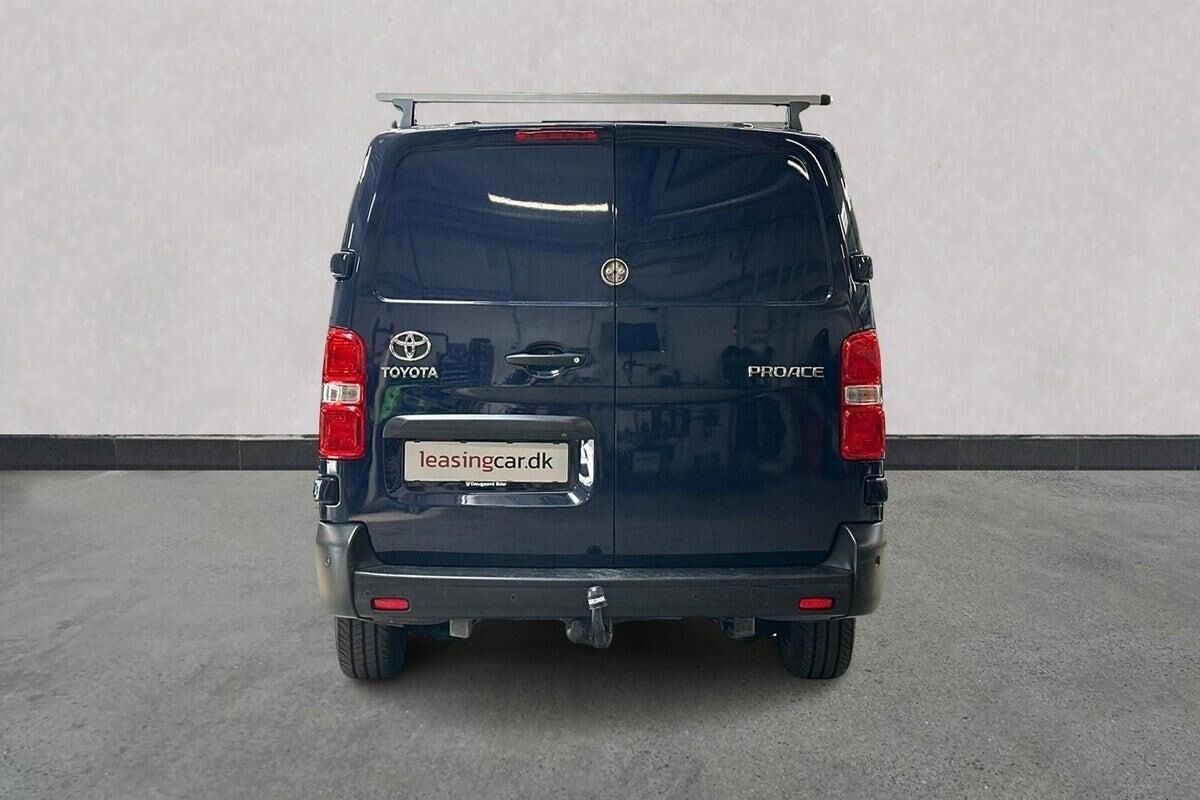 Billede af Toyota Proace Long 2,0 D Comfort Master 144HK Van 6g