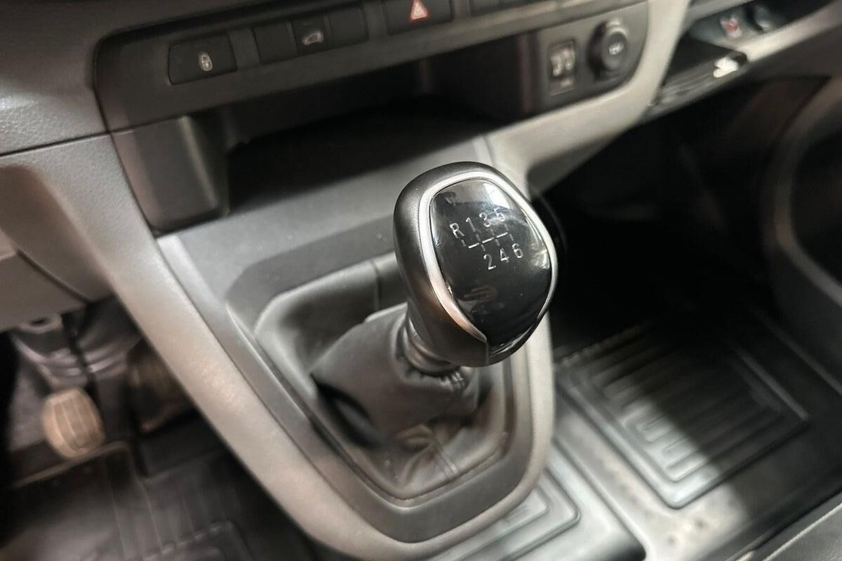 Billede af Toyota Proace Long 2,0 D Comfort Master 144HK Van 6g