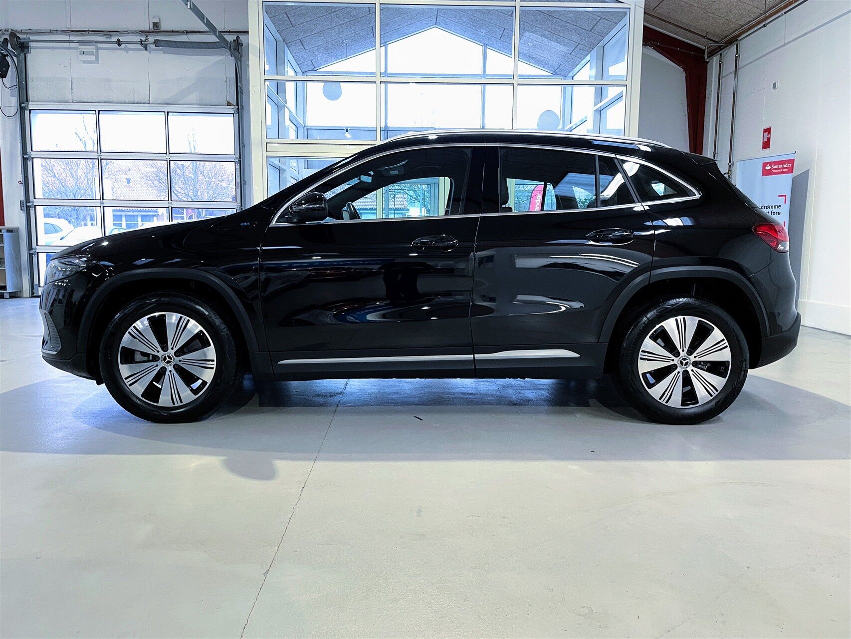 Billede af Mercedes-Benz EQA 250 EL 190HK 5d Aut.