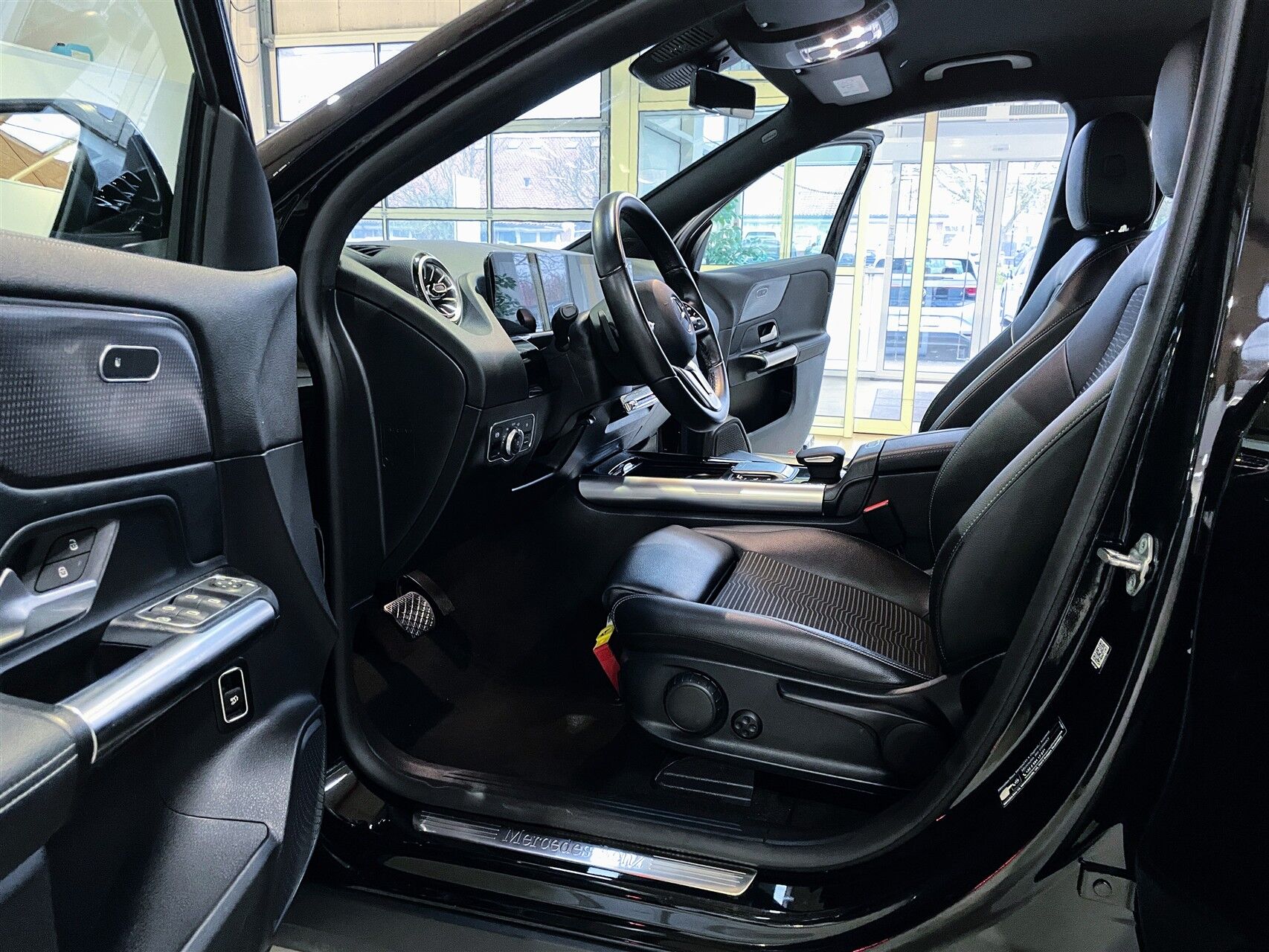 Billede af Mercedes-Benz EQA 250 EL 190HK 5d Aut.