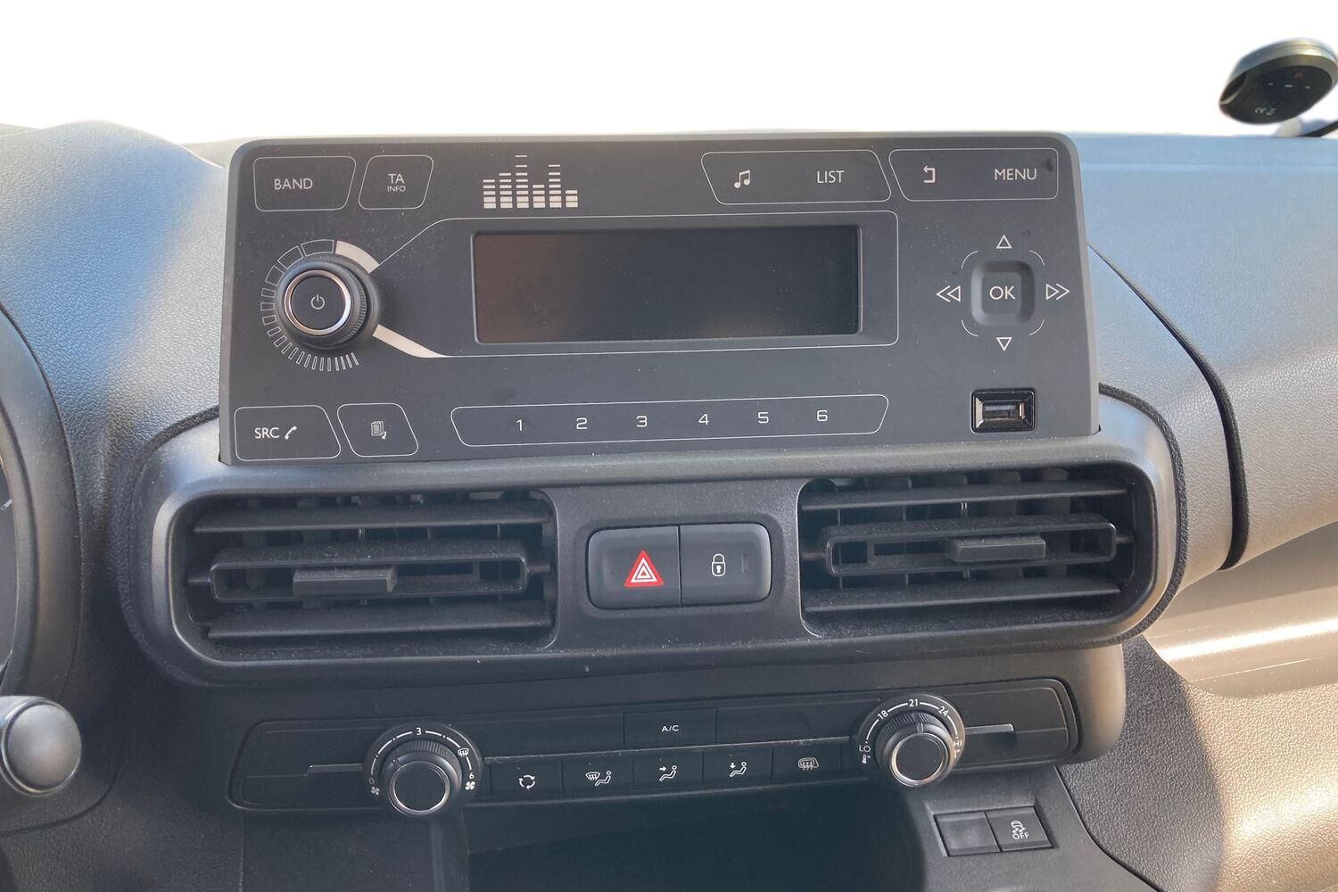 Billede af Toyota Proace City Medium 1,5 D Base+ 75HK Van