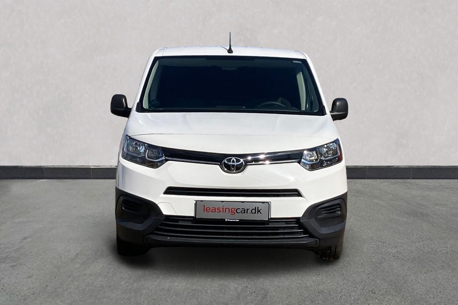 Billede af Toyota Proace City Medium 1,5 D Base+ 75HK Van