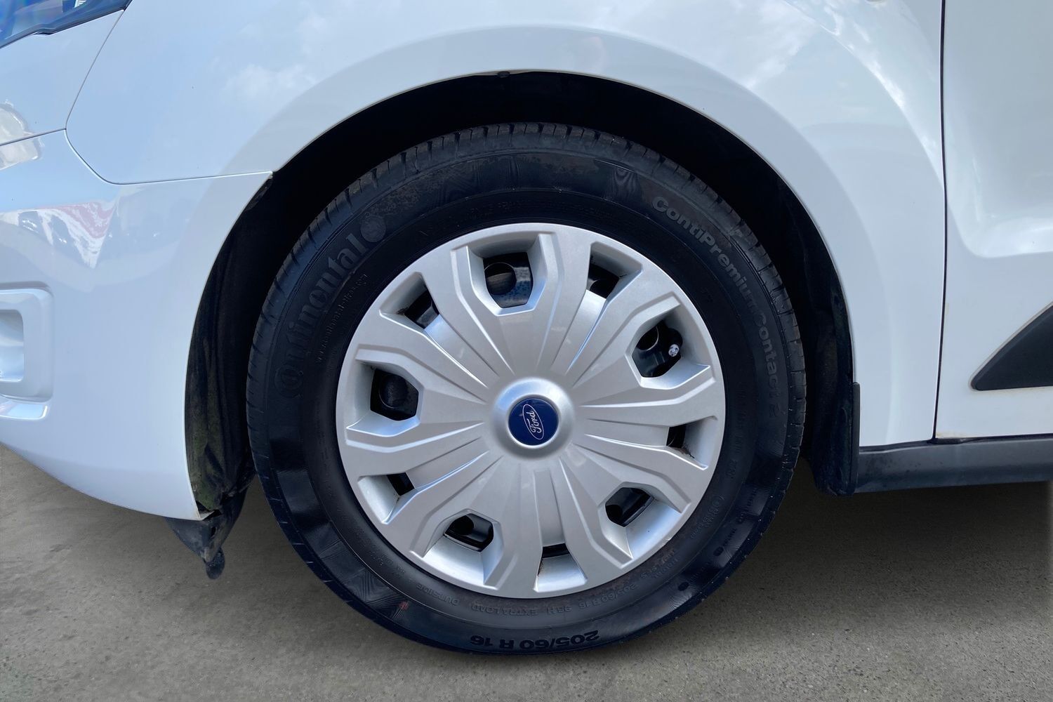 Billede af Ford Transit Connect Kort 1,5 EcoBlue Trend 120HK Van 8g Aut.