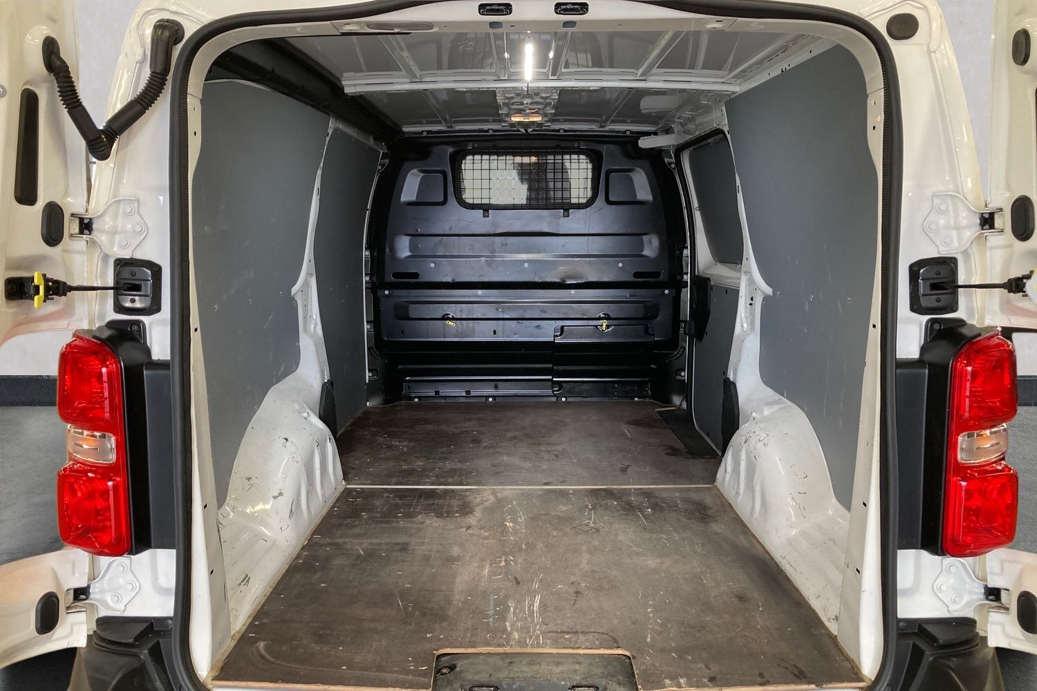 Billede af Citroën Jumpy L3 2,0 Blue HDi Fleetline 140HK Van