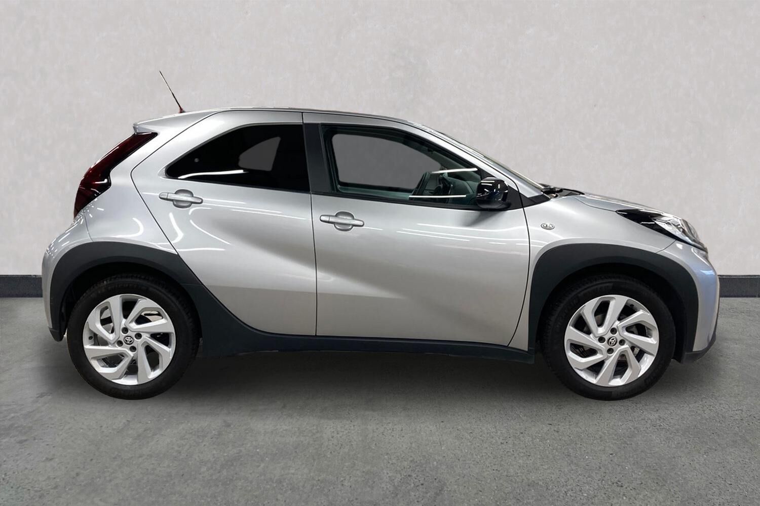 Billede af Toyota Aygo X 1,0 VVT-I Active 72HK 5d