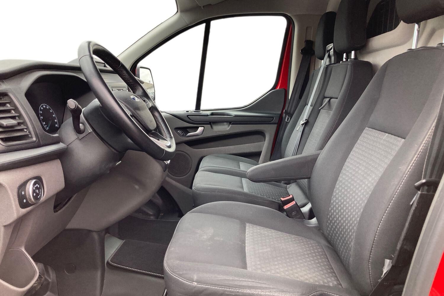 Billede af Ford Transit Custom 300 L1H1 2,0 TDCi Trend 130HK Van 6g Aut.
