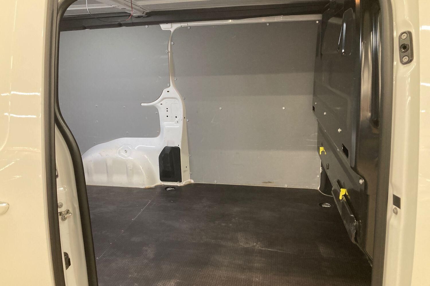 Billede af Opel Vivaro L3V2 2,0 BlueHDi Enjoy AT8 145HK Van 8g Aut.