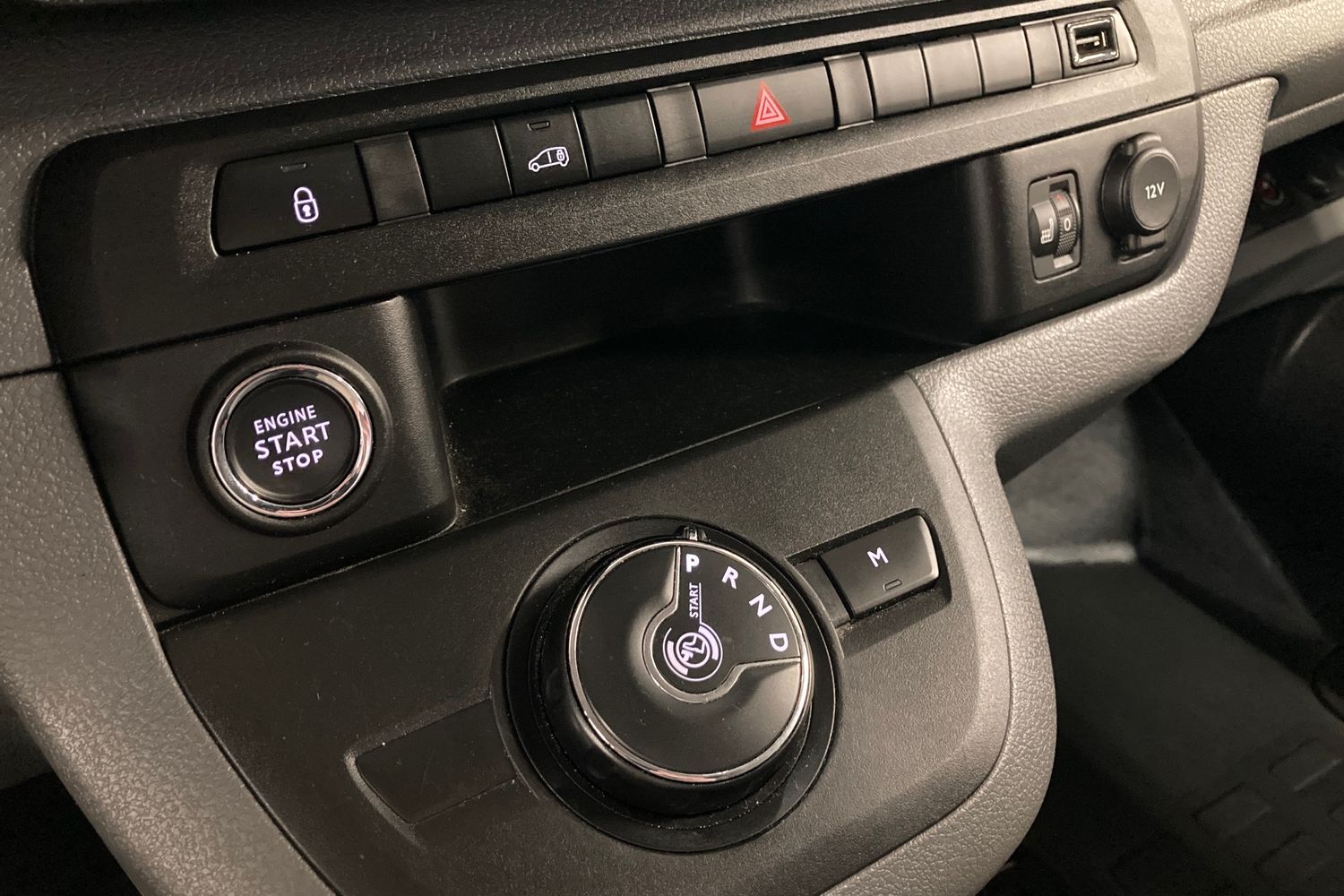 Billede af Opel Vivaro L3V2 2,0 BlueHDi Enjoy AT8 145HK Van 8g Aut.