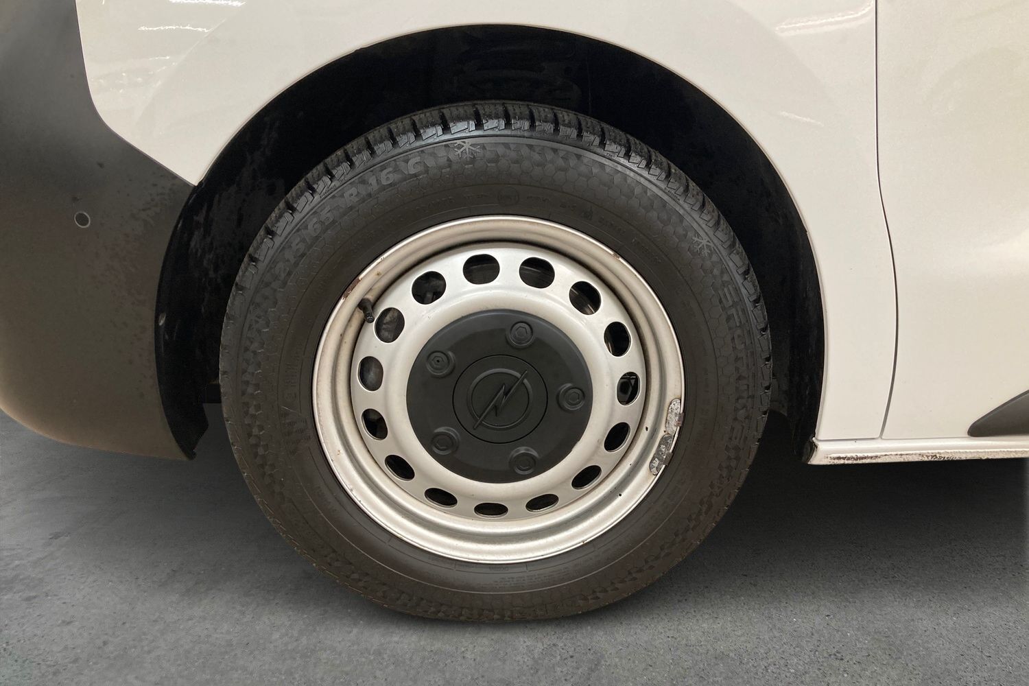 Billede af Opel Vivaro L3V2 2,0 BlueHDi Enjoy AT8 145HK Van 8g Aut.