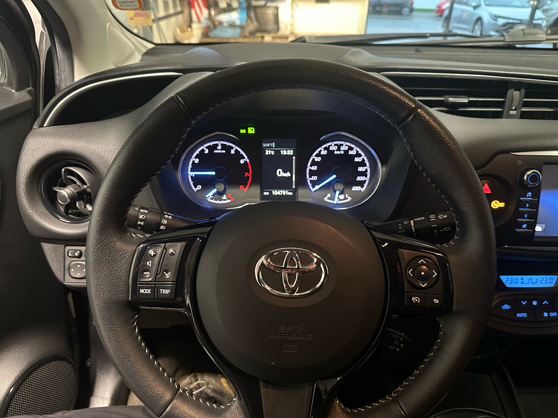 Billede af Toyota Yaris 1,5 VVT-I T3 Smartpakke 111HK 5d 6g