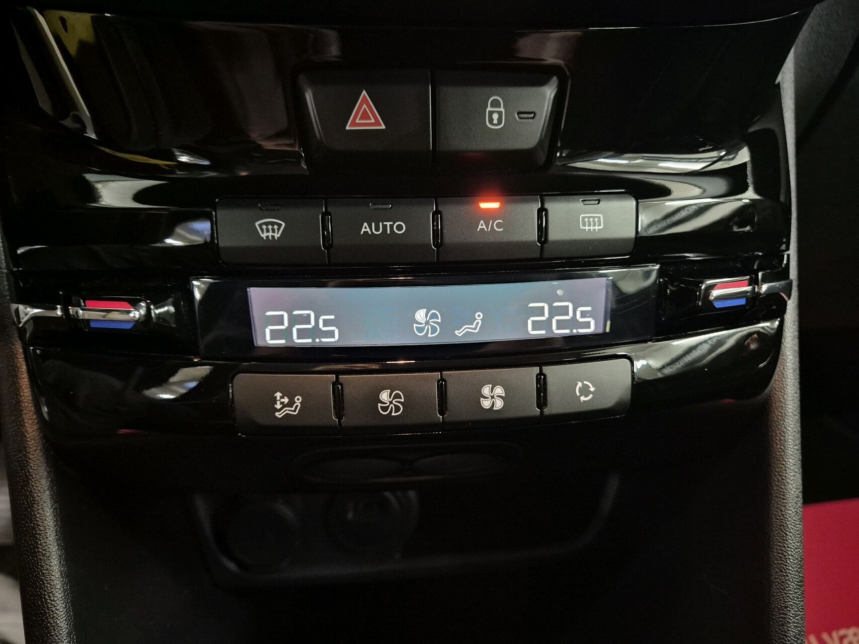 Billede af Peugeot 208 1,2 PureTech Like+ 82HK 5d