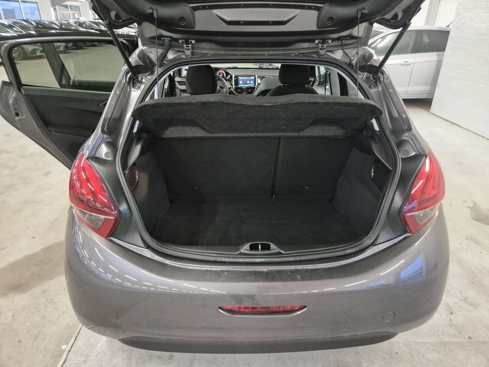 Billede af Peugeot 208 1,2 PureTech Like+ 82HK 5d