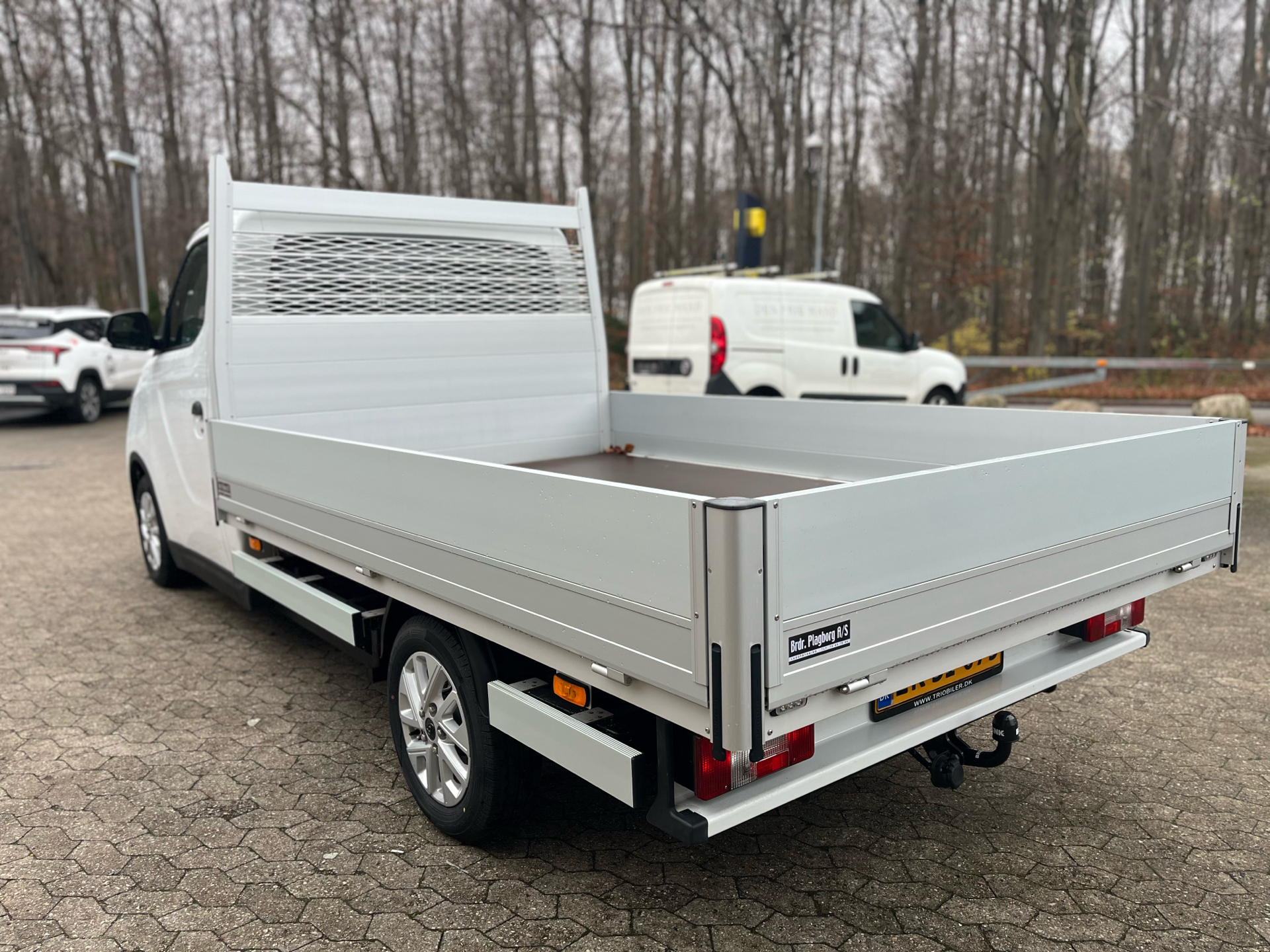 Billede af Maxus e-Deliver 3 LWB 50,2 kWh EL 122HK Ladv./Chas. Trinl. Gear