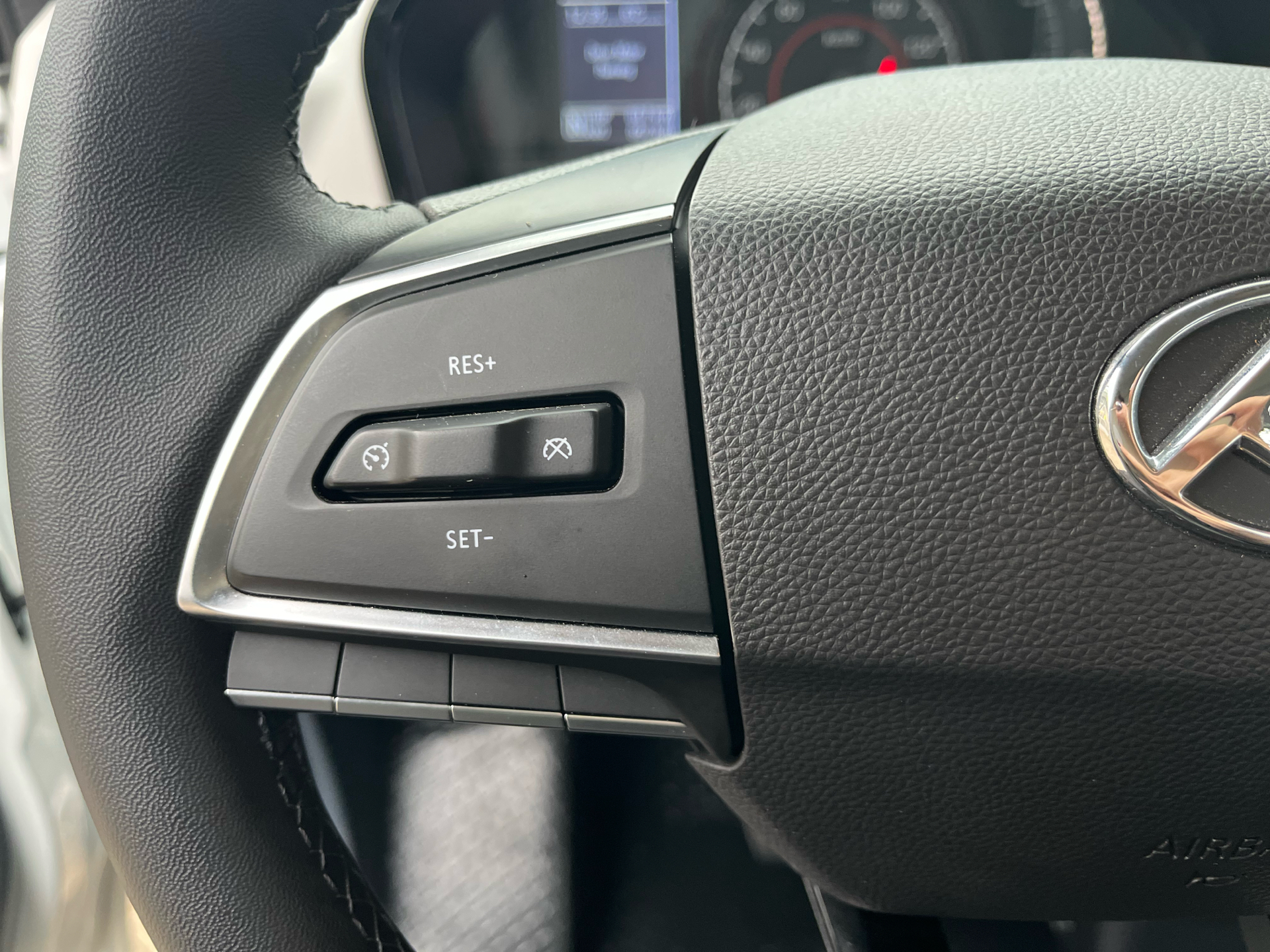 Billede af Maxus e-Deliver 3 LWB 50,2 kWh EL 122HK Ladv./Chas. Trinl. Gear