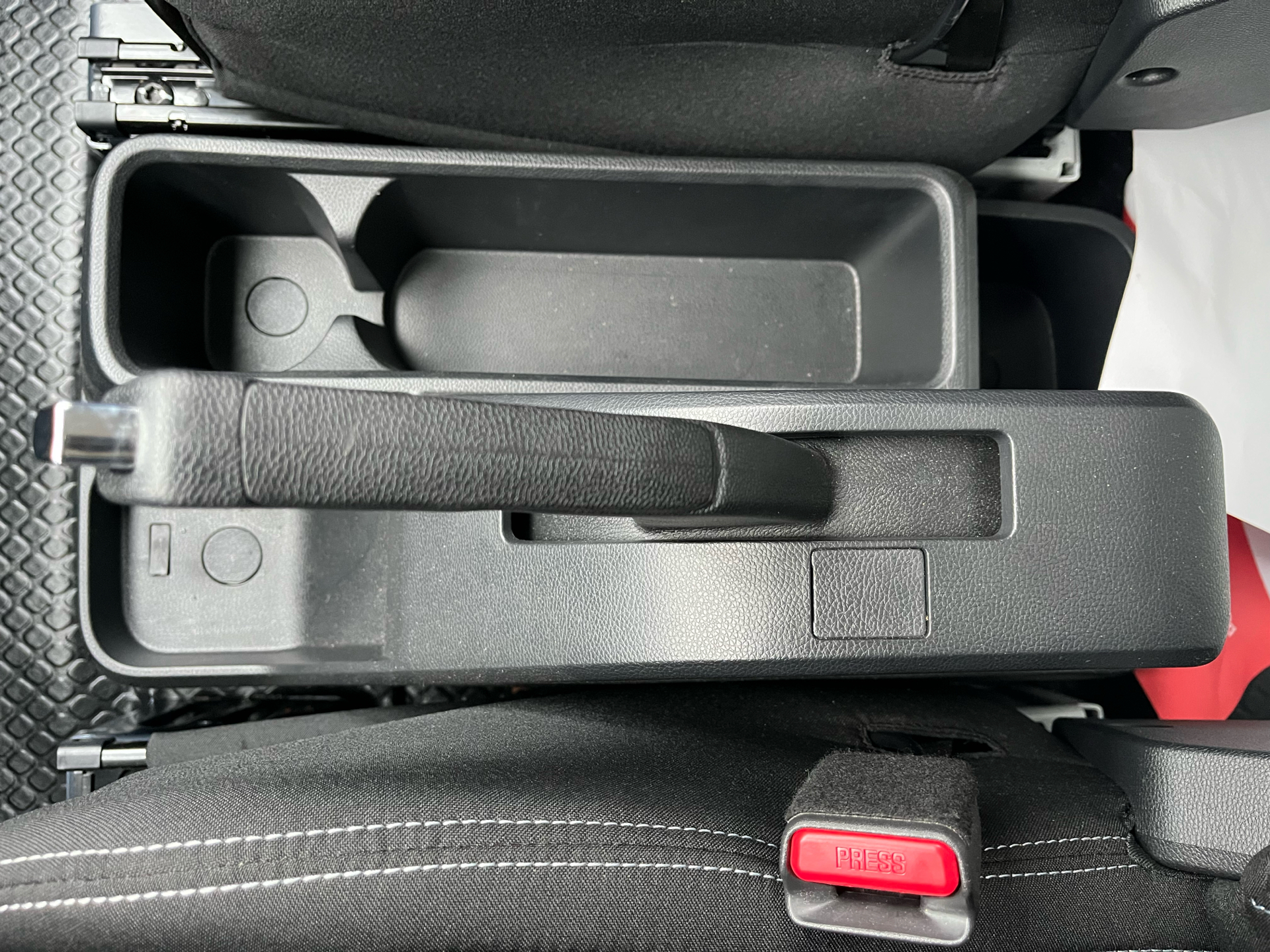 Billede af Maxus e-Deliver 3 LWB 50,2 kWh EL 122HK Ladv./Chas. Trinl. Gear