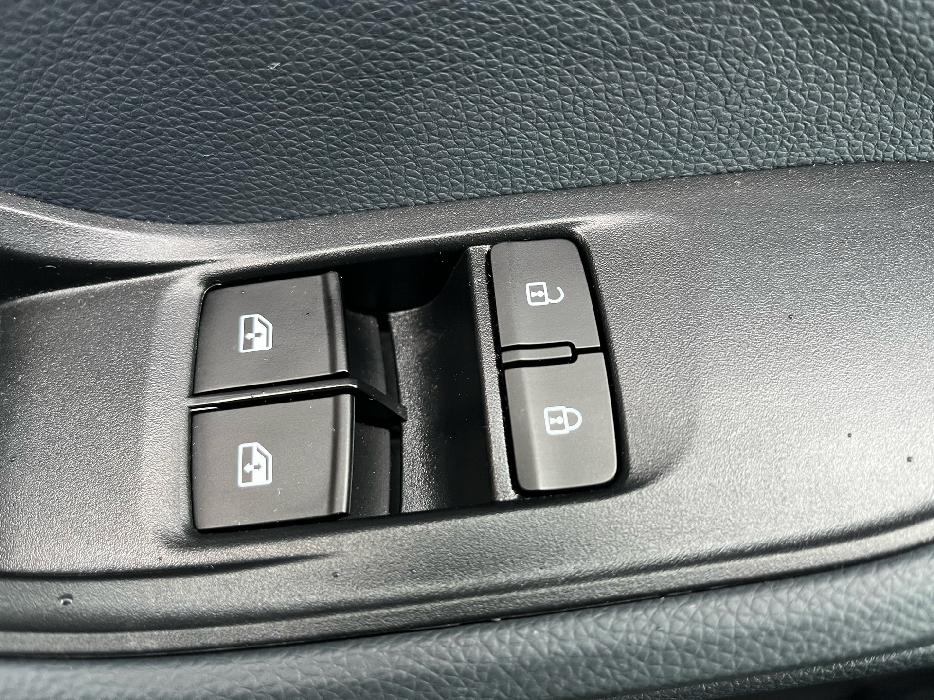 Billede af Maxus e-Deliver 3 LWB 50,2 kWh EL 122HK Ladv./Chas. Trinl. Gear