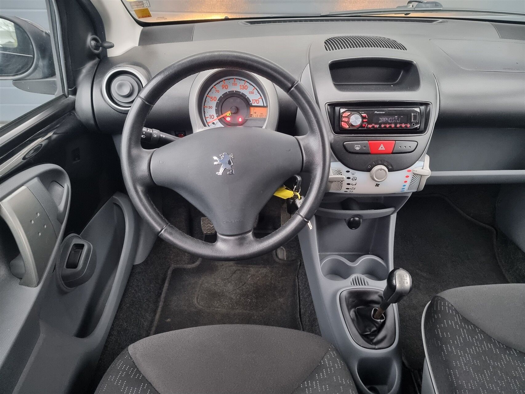 Billede af Peugeot 107 1,0 I 68HK 5d