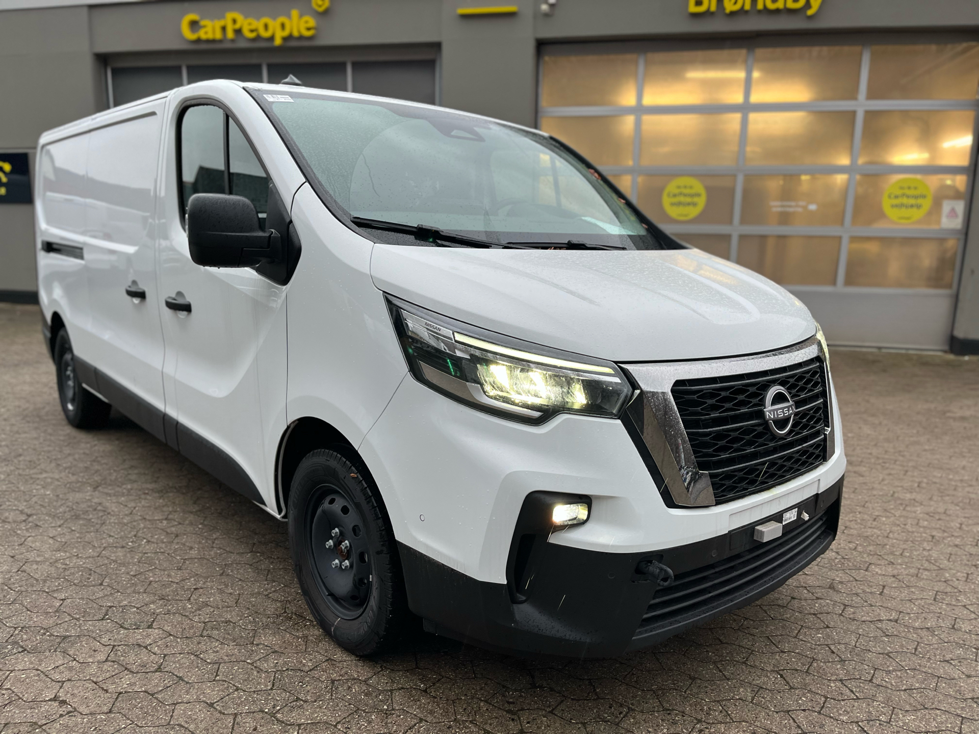 Billede af Nissan Primastar L2H1 2,0 DCi N-Connecta 150HK Van 6g Aut.