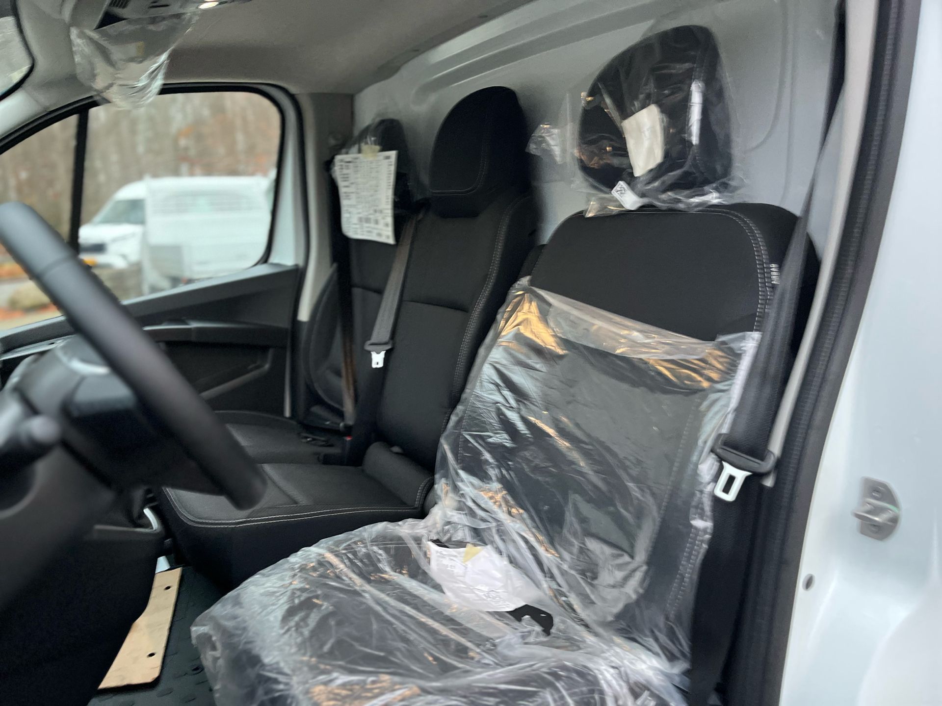 Billede af Nissan Primastar L2H1 2,0 DCi N-Connecta 150HK Van 6g Aut.