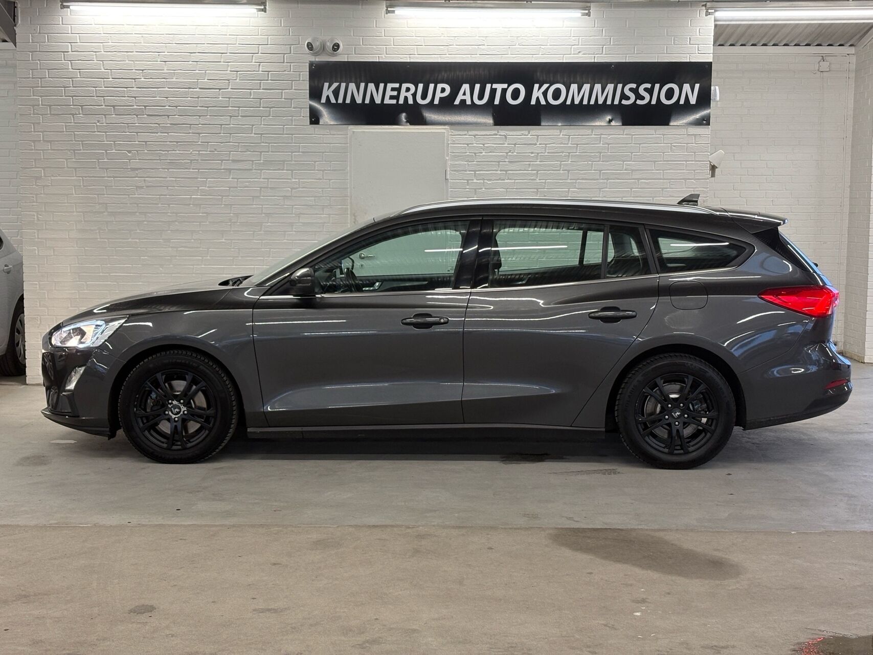 Billede af Ford Focus 1,5 EcoBlue Titanium Business 120HK Stc 8g Aut.