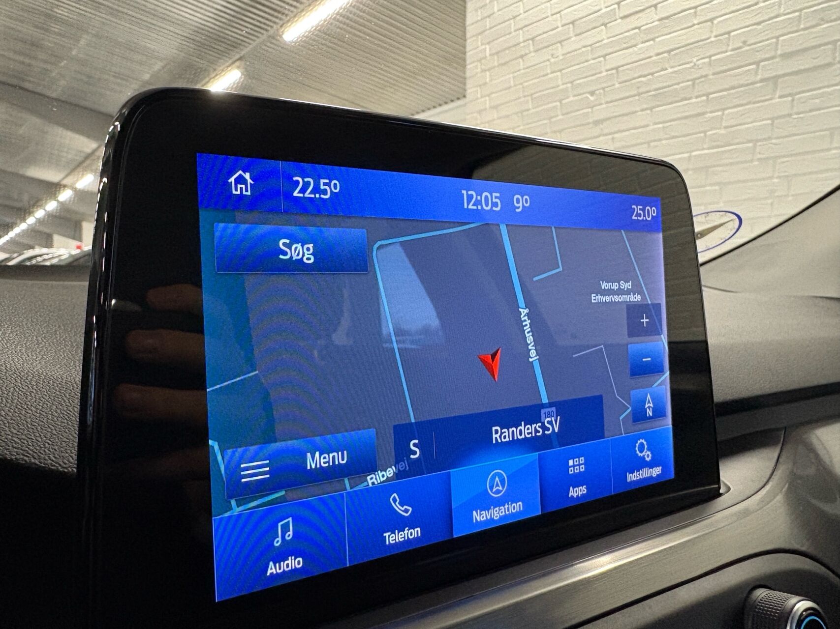 Billede af Ford Focus 1,5 EcoBlue Titanium Business 120HK Stc 8g Aut.