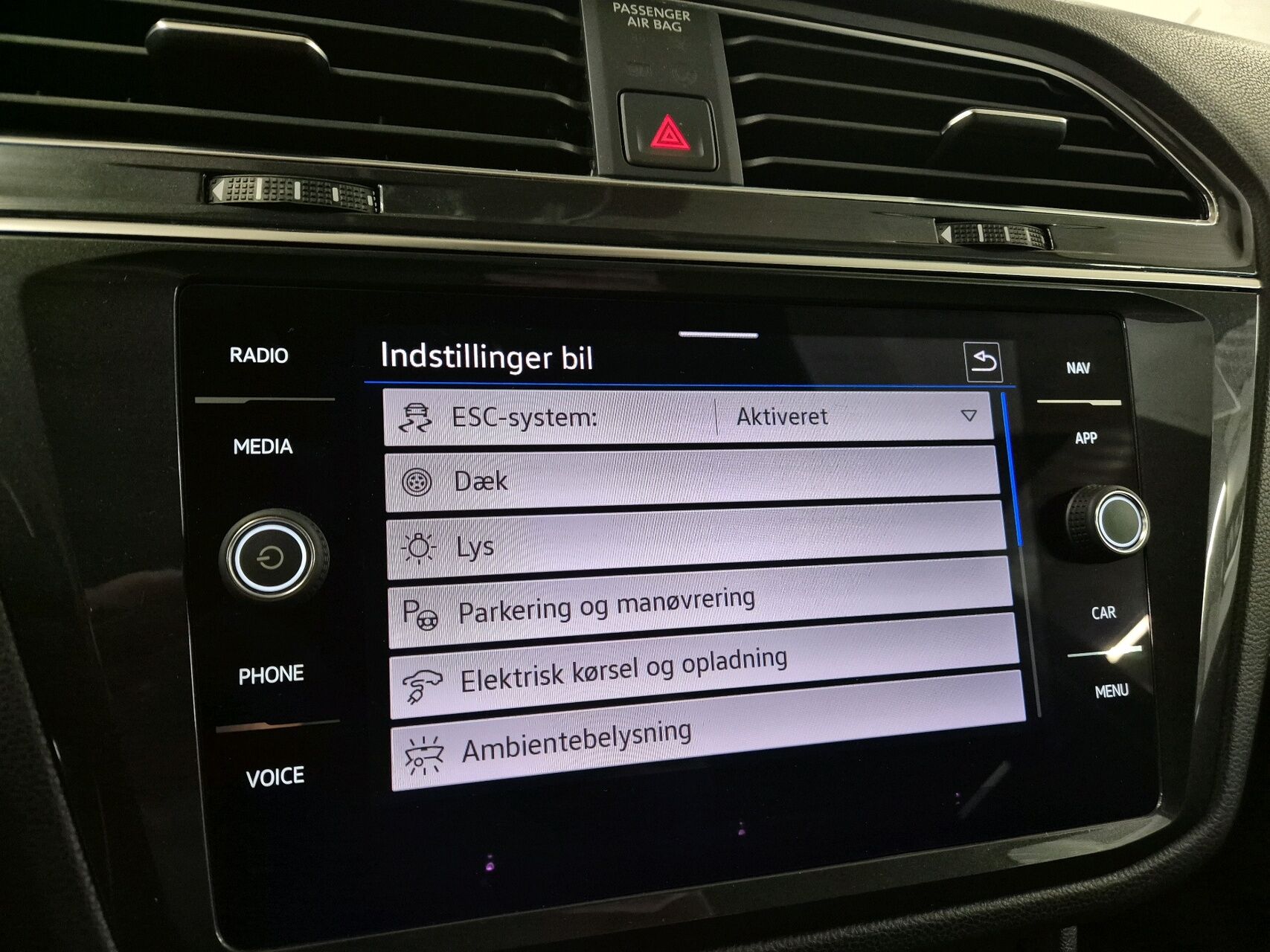 Billede af VW Tiguan 1,4 TSI eHybrid Elegance DSG 245HK 5d 6g Aut.