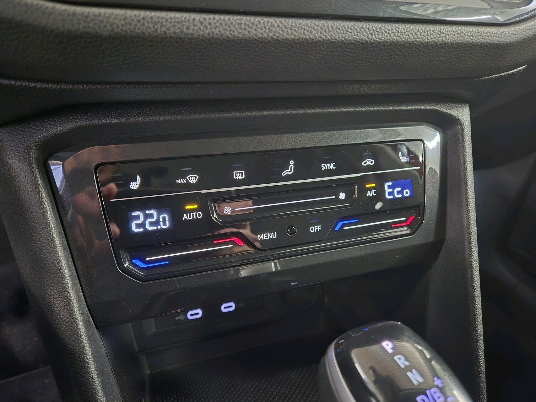 Billede af VW Tiguan 1,4 TSI eHybrid Elegance DSG 245HK 5d 6g Aut.