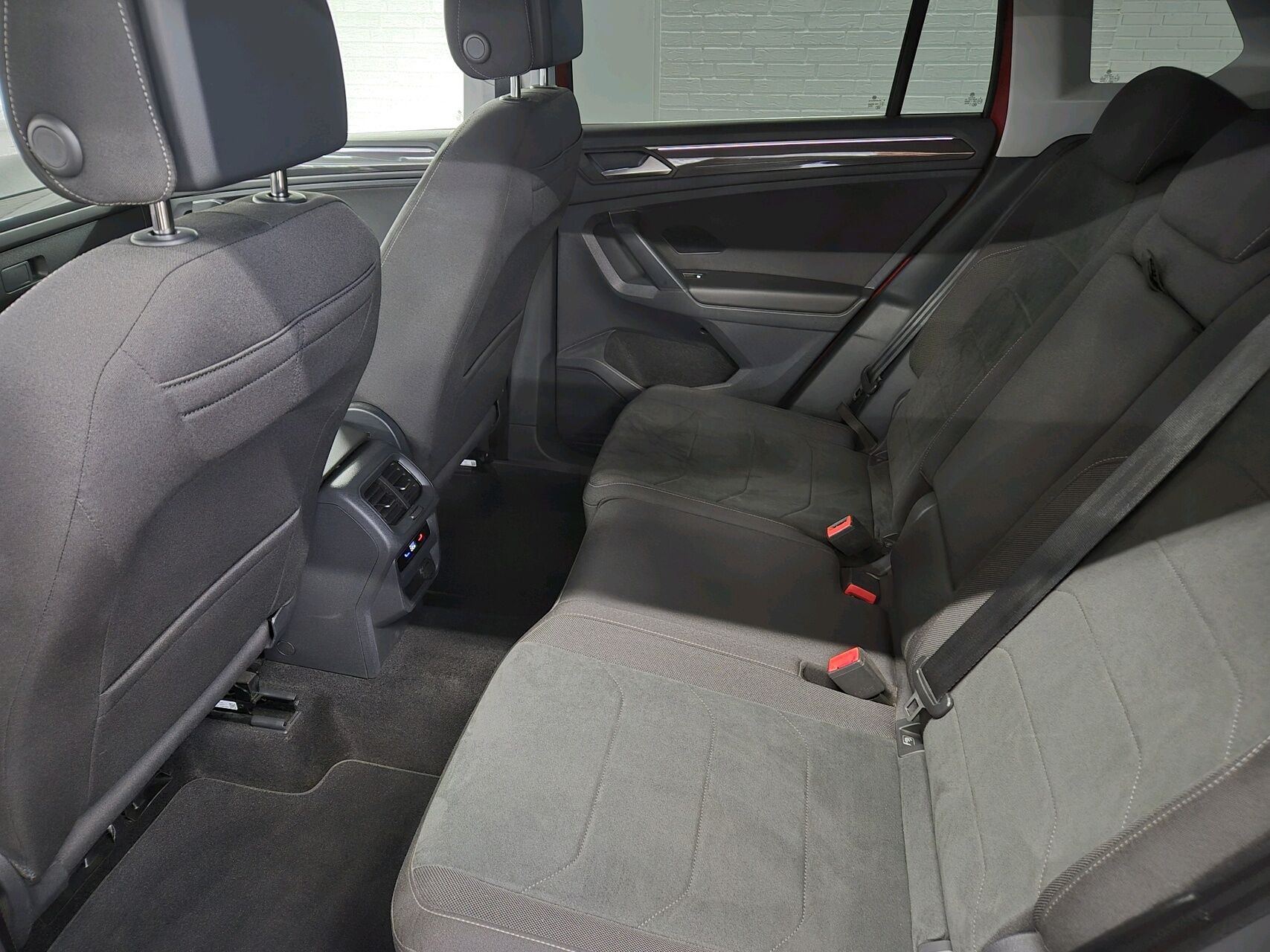 Billede af VW Tiguan 1,4 TSI eHybrid Elegance DSG 245HK 5d 6g Aut.