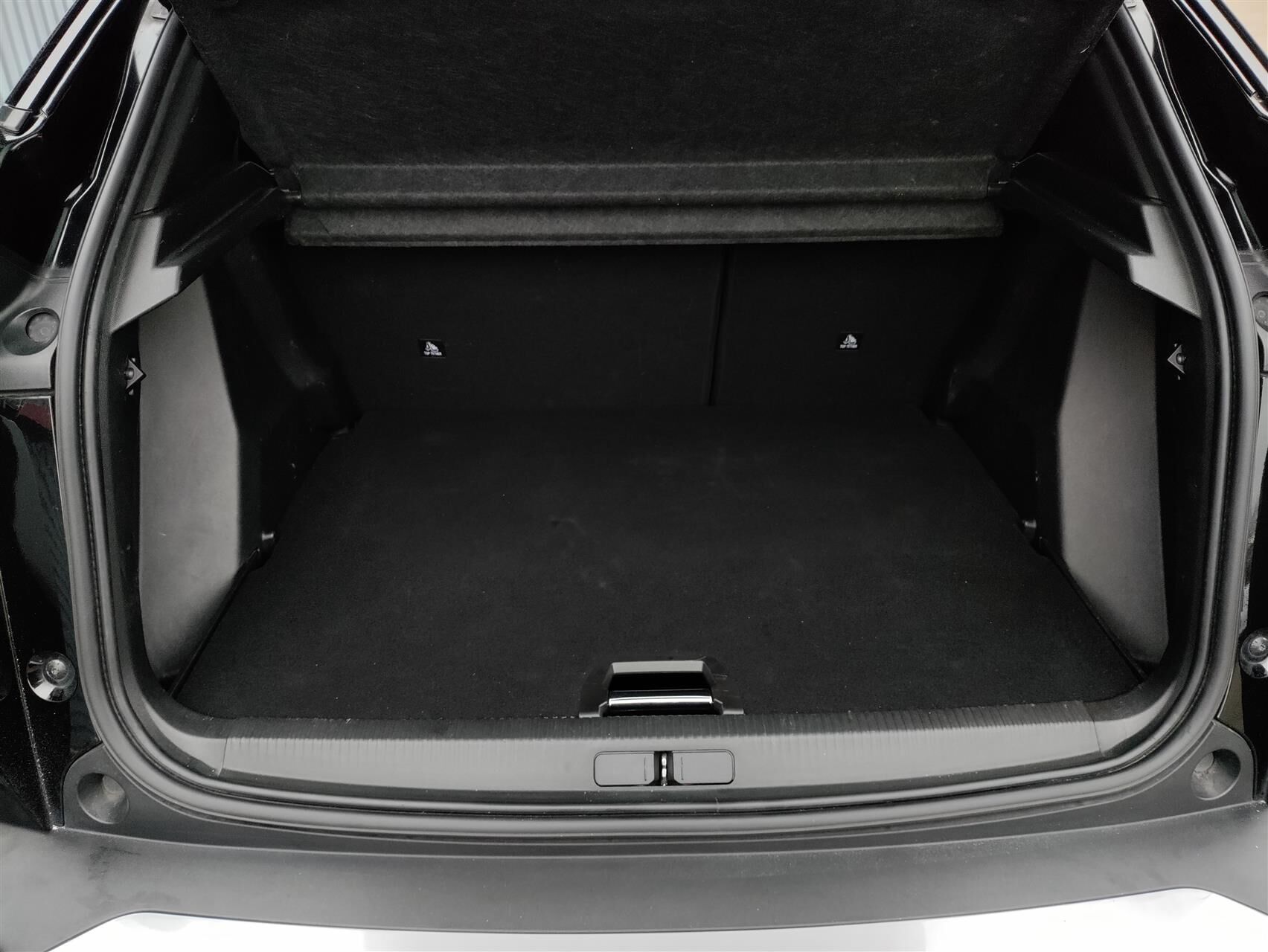 Billede af Peugeot 2008 1,2 PureTech Selection Sport 130HK 5d