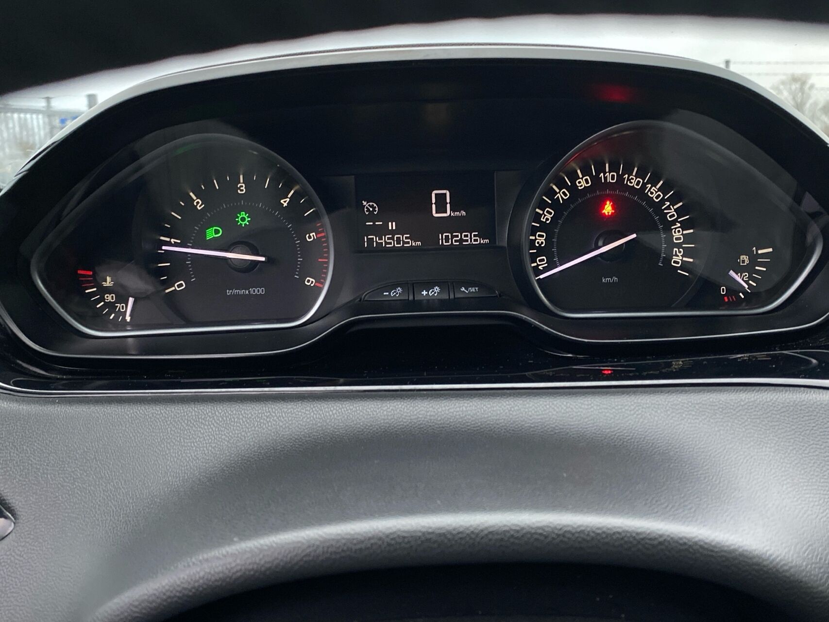 Billede af Peugeot 208 1,5 BlueHDi Envy 100HK 5d