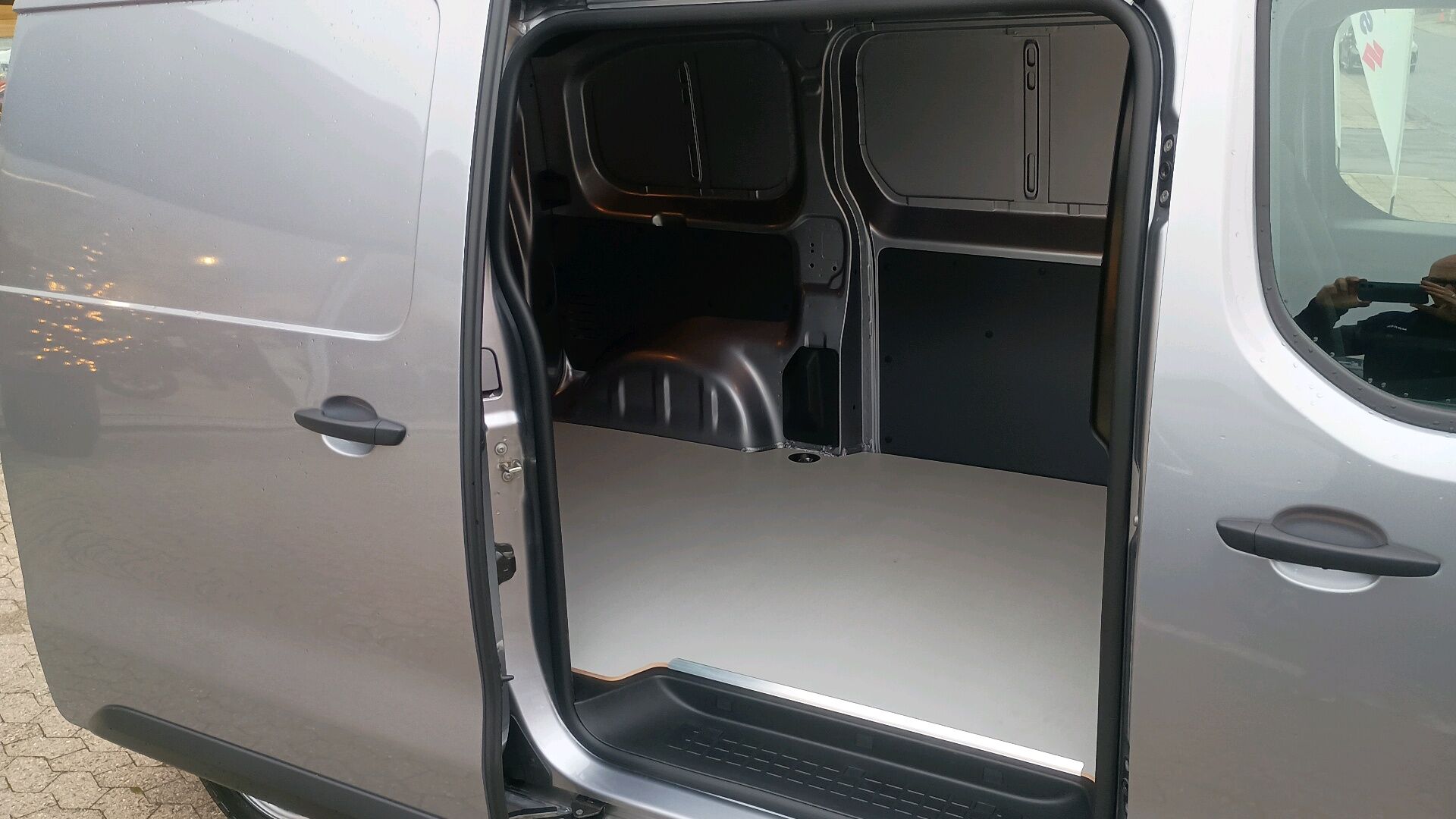 Billede af Citroën e-Jumpy L1 EL 136HK Van Aut.