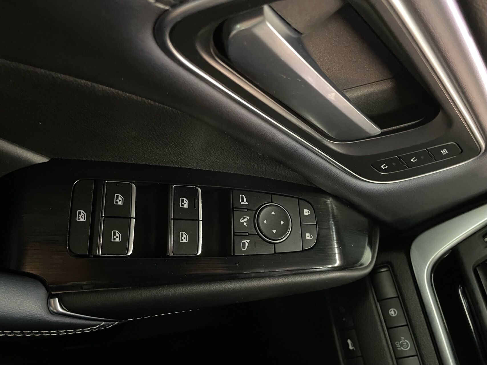 Billede af Nissan Qashqai 1,3 MHEV  Mild hybrid Tekna+ X-Tronic 158HK 5d 7g Aut.