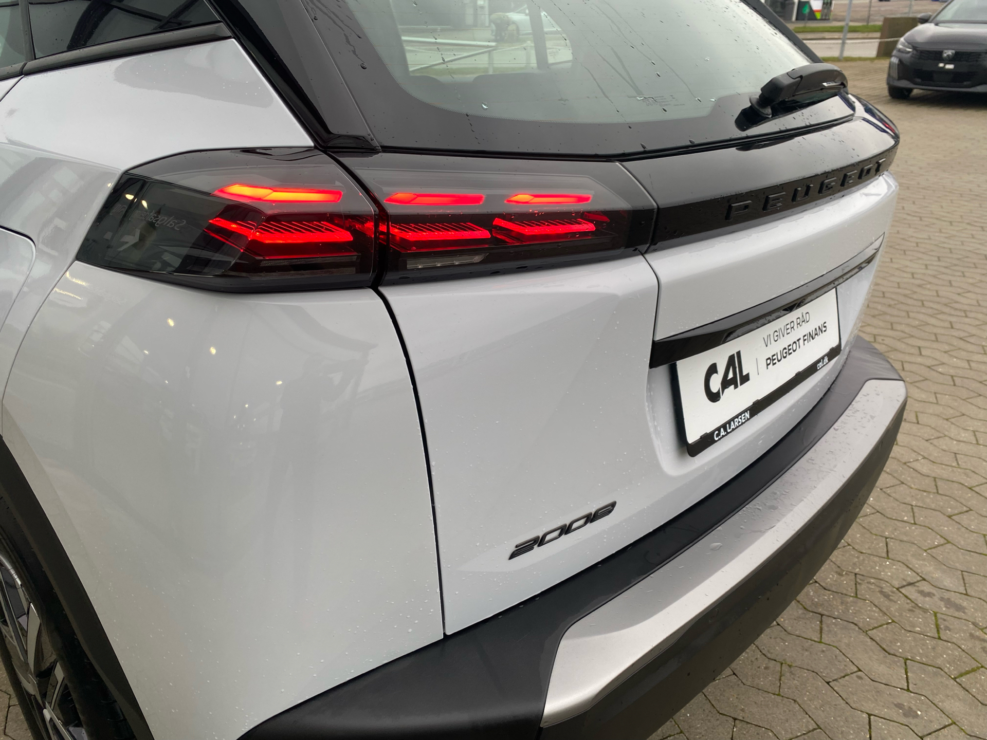 Billede af Peugeot 2008 1,2 PureTech Active+ 100HK 5d 6g